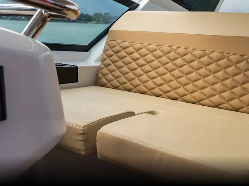 Aquila 32 Sport Aquilotto — yacht photo 2
