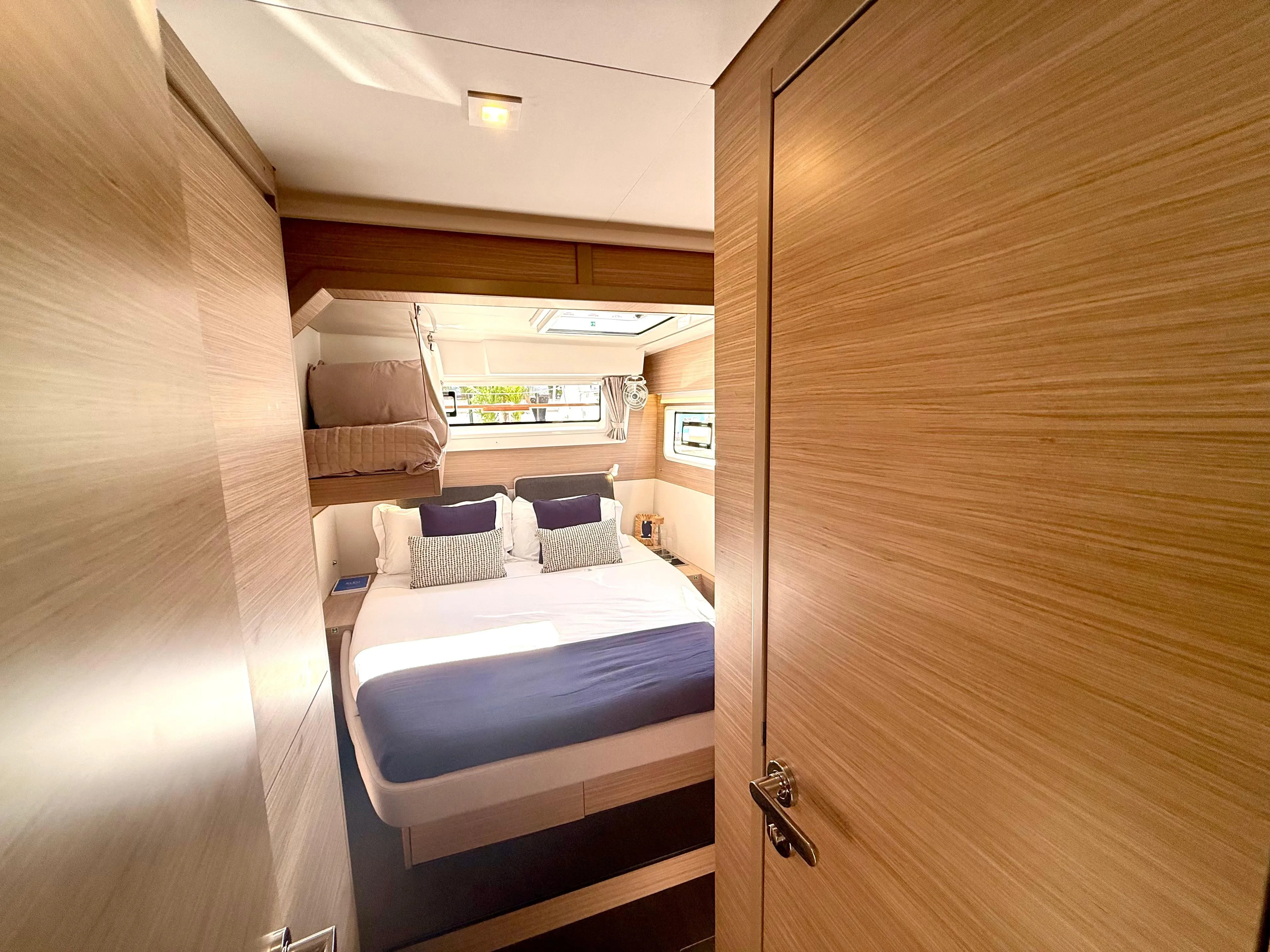 Lagoon 43 Buongiorno principessa — yacht photo 2
