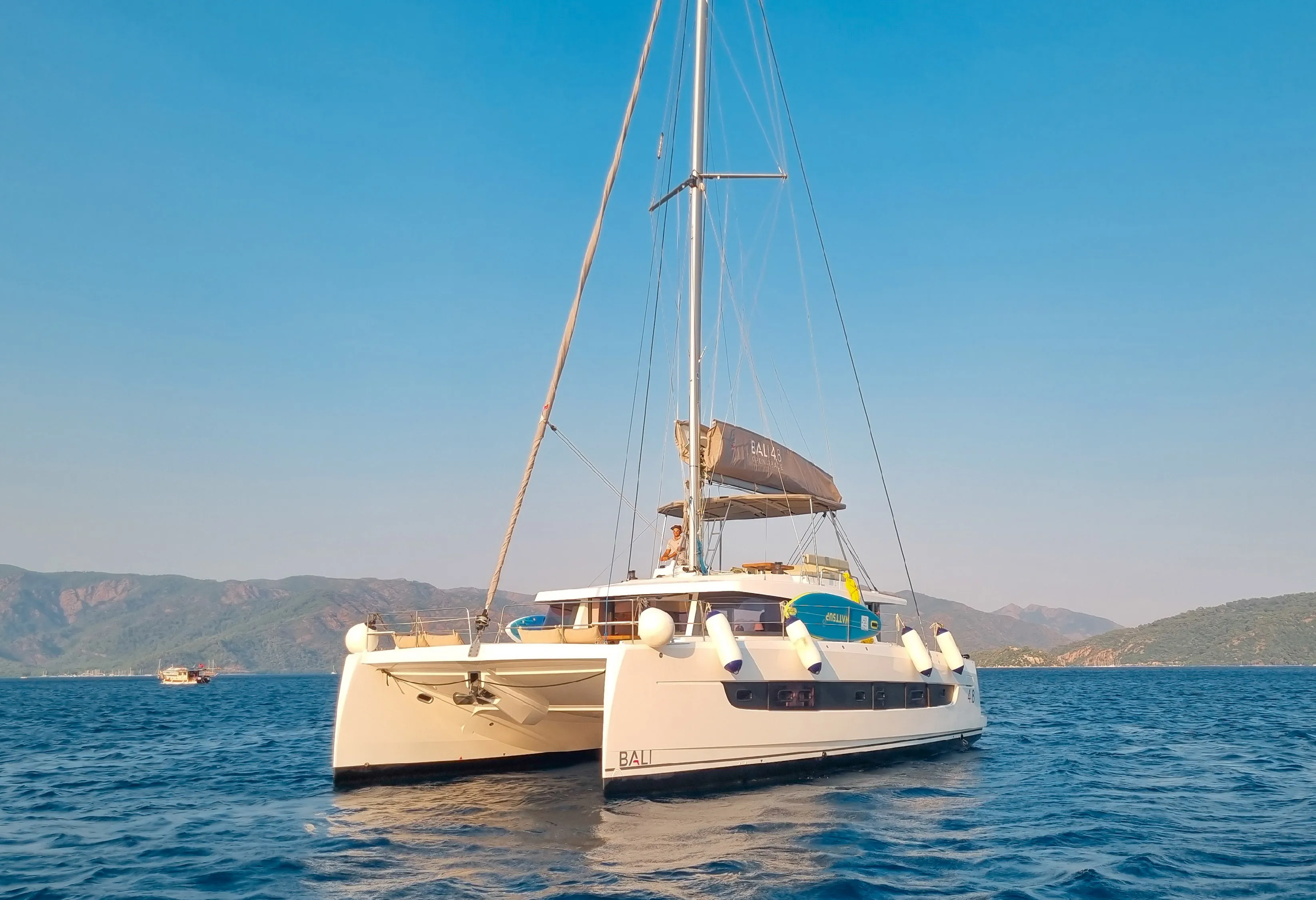 Bali 4.8 Baikal — fotografia jachty 2