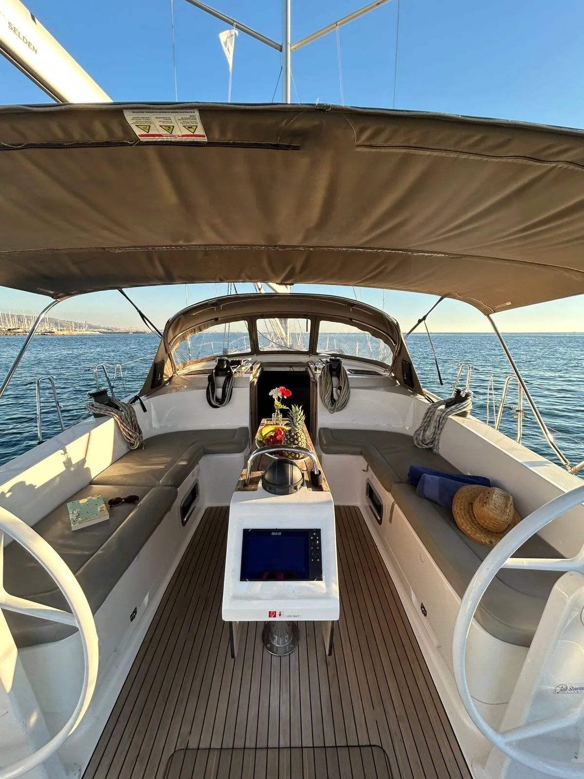 Bavaria Cruiser 46 Style ANEMONI — фотография яхты 2