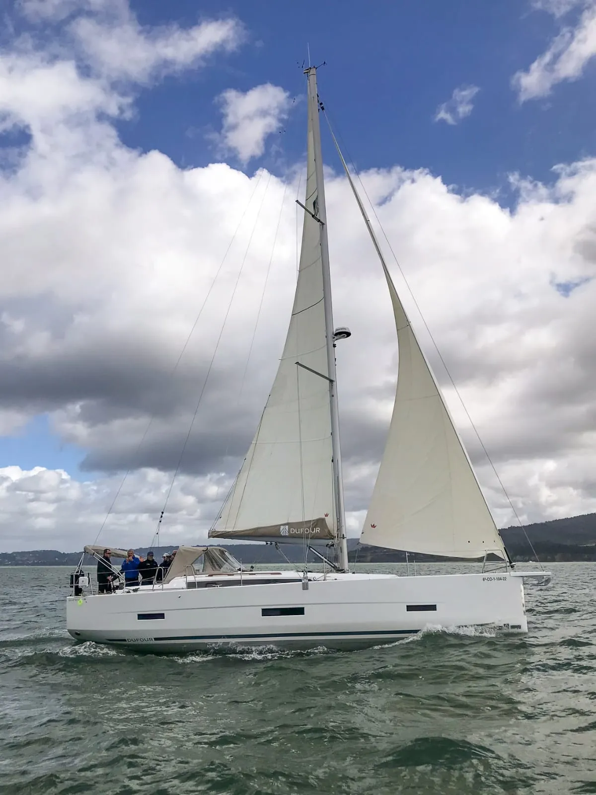 Dufour 430 Amodiño — yacht photo 22