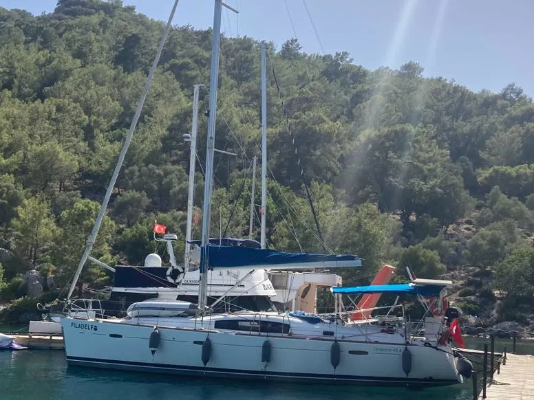 Oceanis 43 Filadelfo — фотография яхты 12