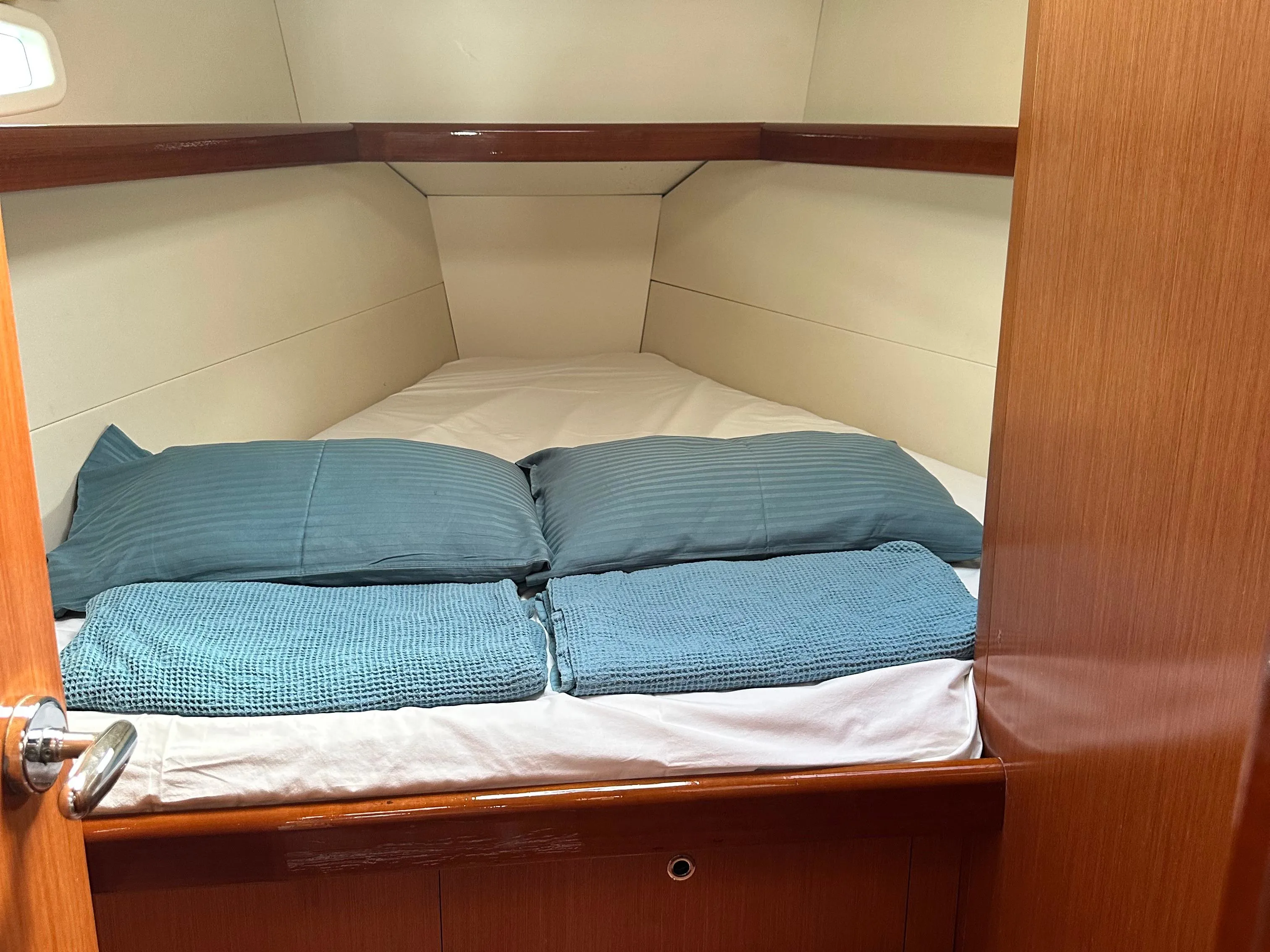 Oceanis 43 Filadelfo — фотография яхты 20