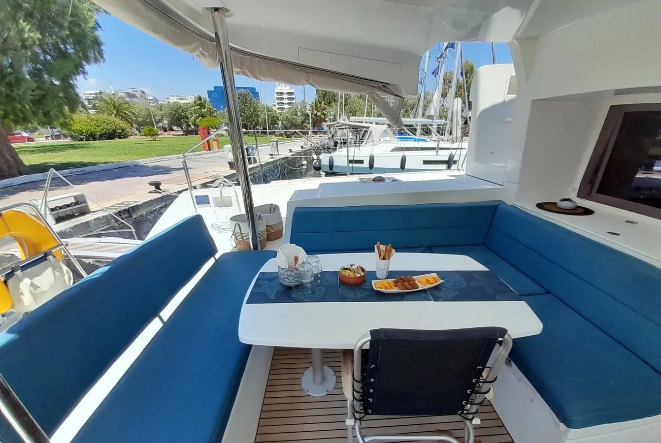 Lagoon 450 Fly Joy — jahtikuva 5
