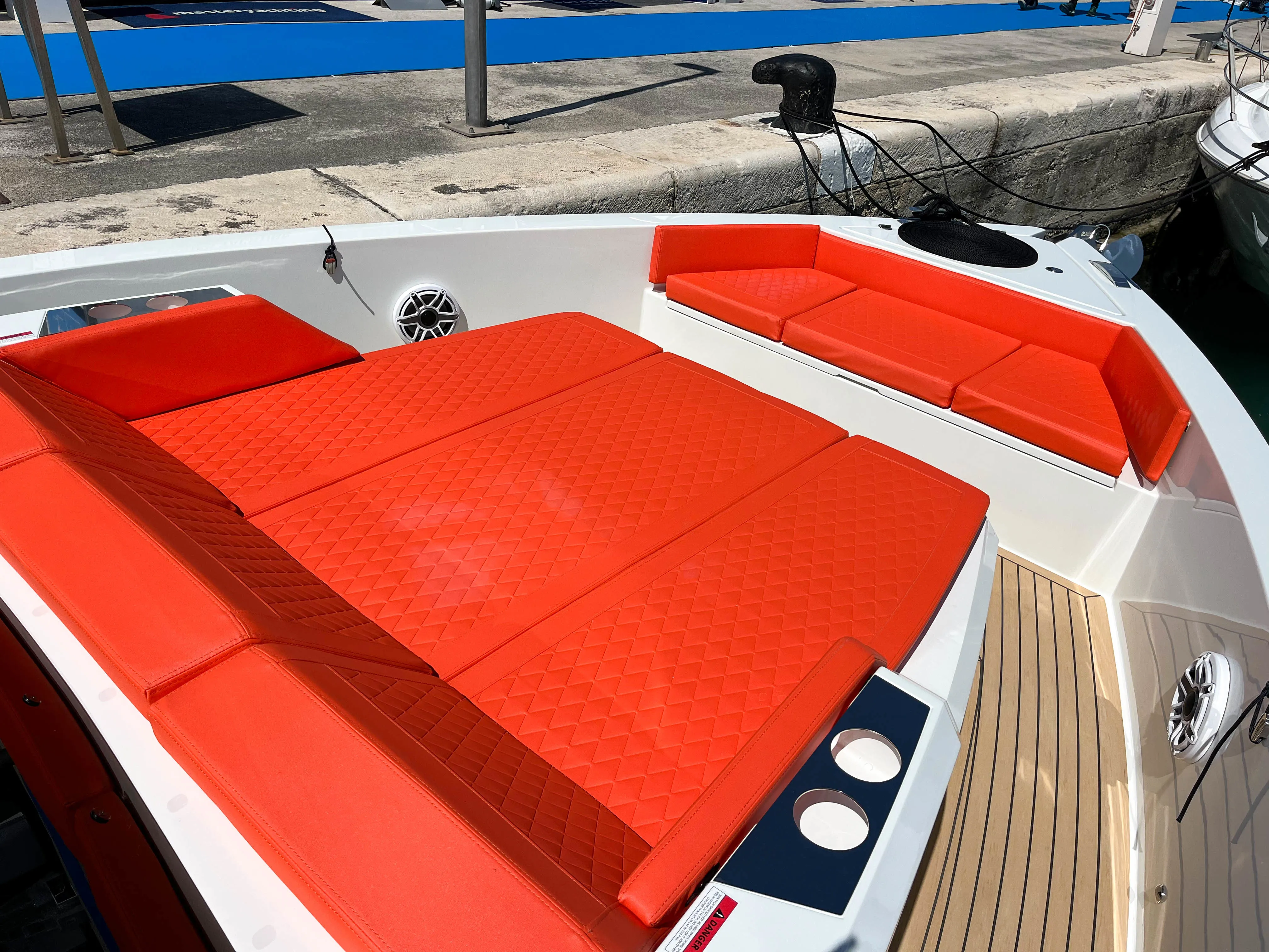 De Antonio D42 Eragon — foto dello yacht n. 2