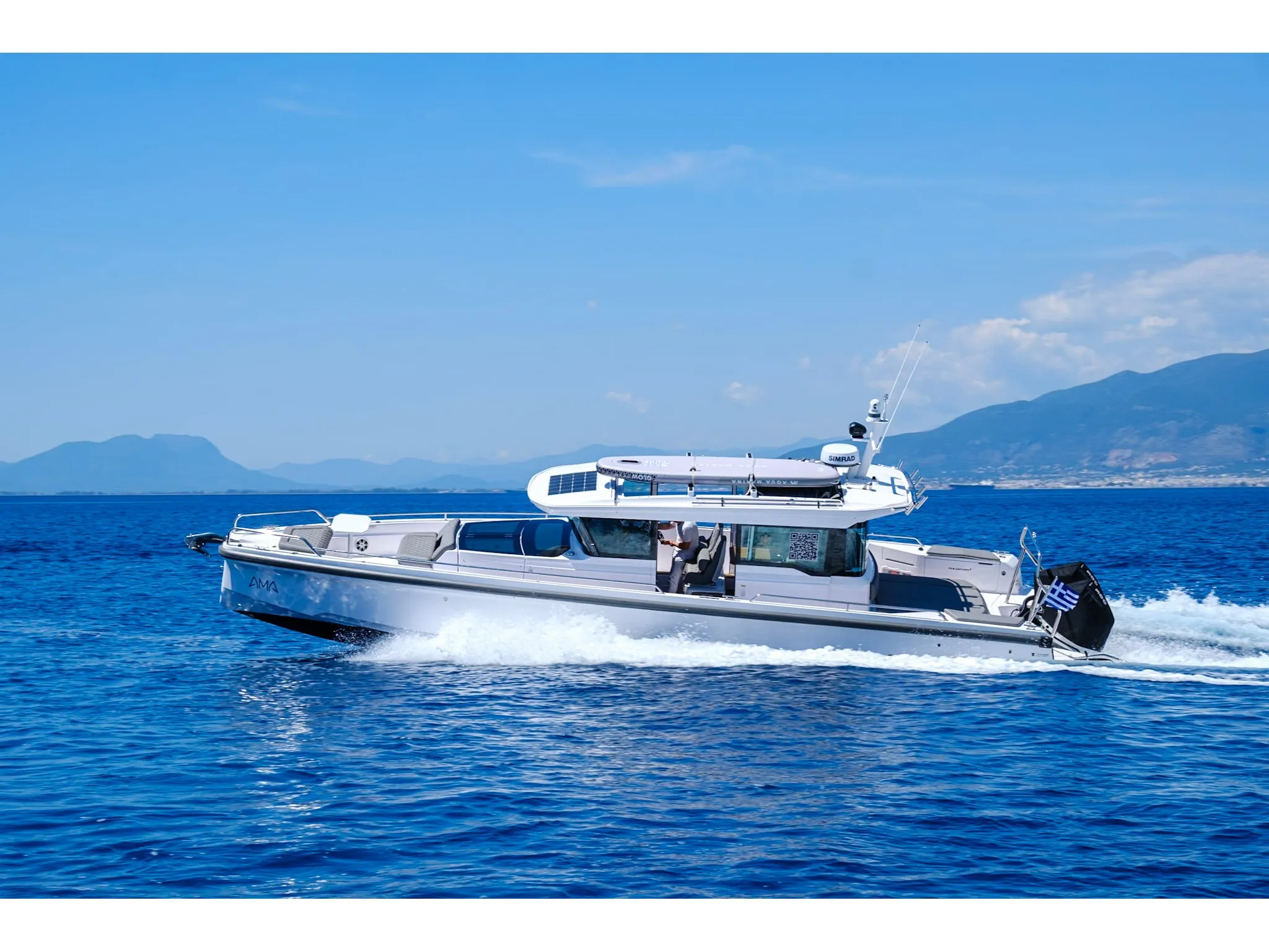 Axopar Boats Axopar 37 XC Cross Cabin AMA — фотография яхты 1