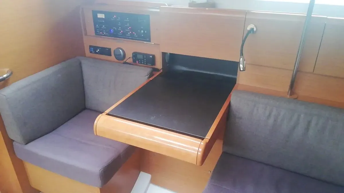 Sun Odyssey 439 Tessie — фотография яхты 8