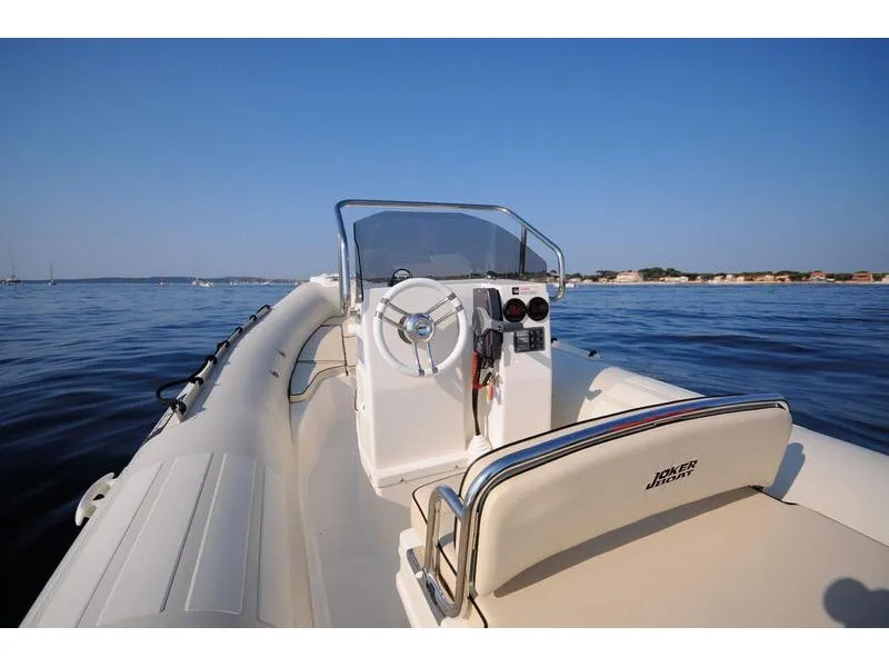 Joker Clubman 19 Red Star — foto dello yacht n. 3