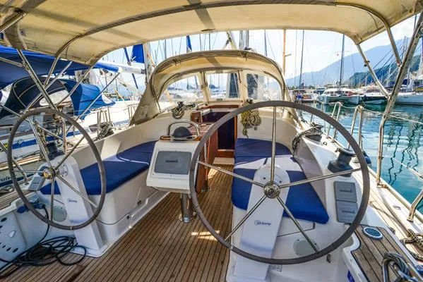 Bavaria Cruiser 37 Kedi — фотография яхты 3