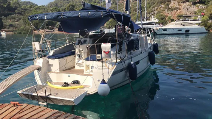 Bavaria Cruiser 36 Zenith — фотография яхты 6