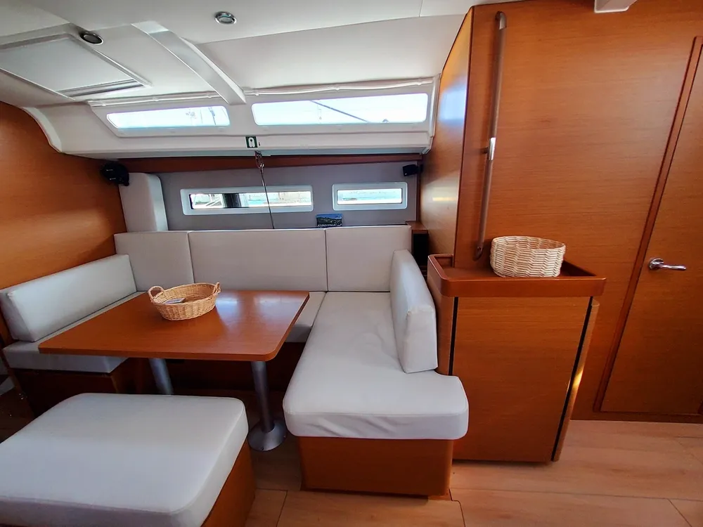 Sun Odyssey 440 AF-SO440R — תמונת יאכטה 2