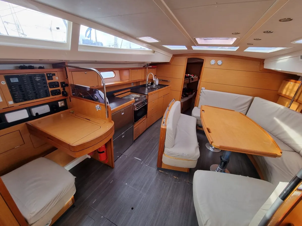 Delphia 47 Yachting — yacht photo 5