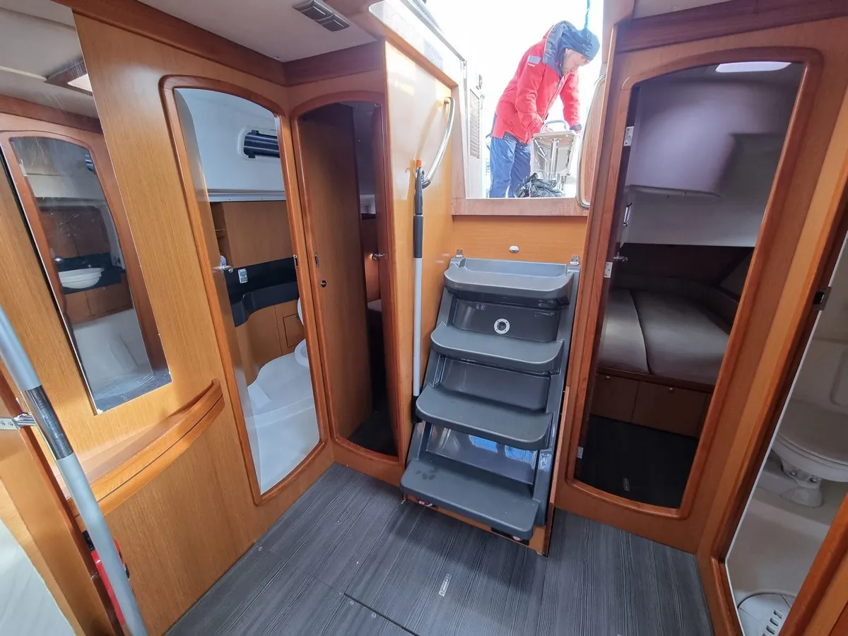 Delphia 47 Yachting — yacht photo 9