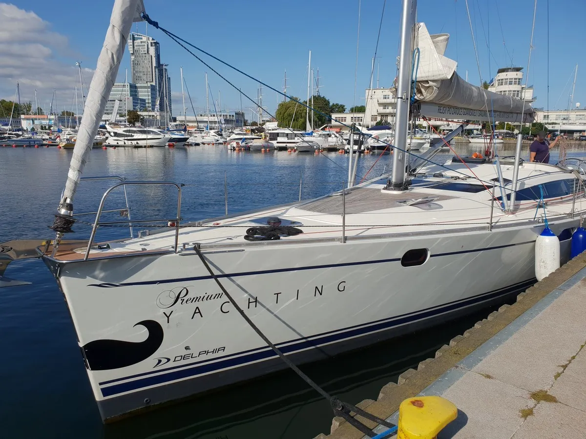 Delphia 47 Yachting — yacht photo 3