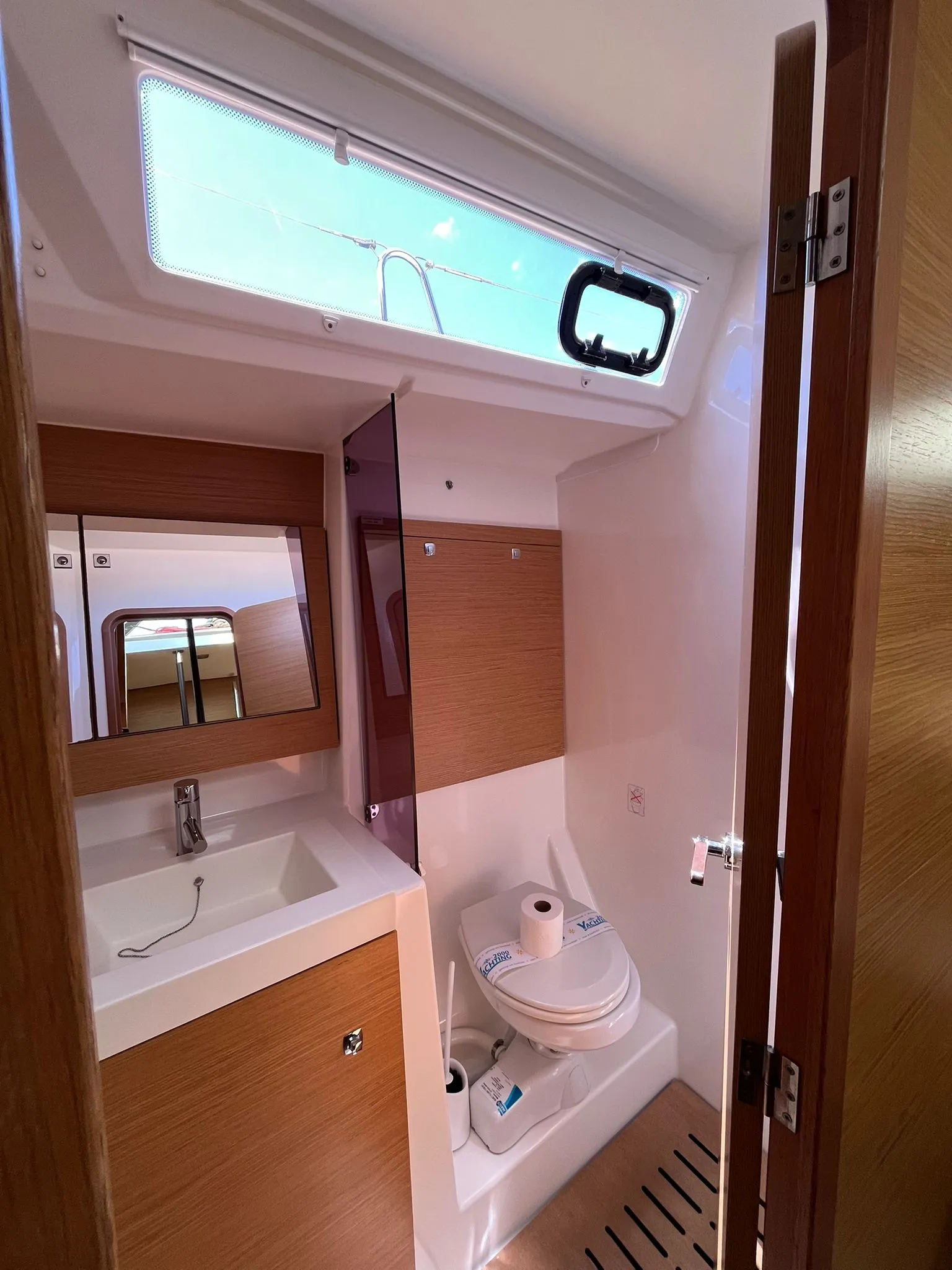 Dufour 56 Exclusive EPSILON — yacht photo 3