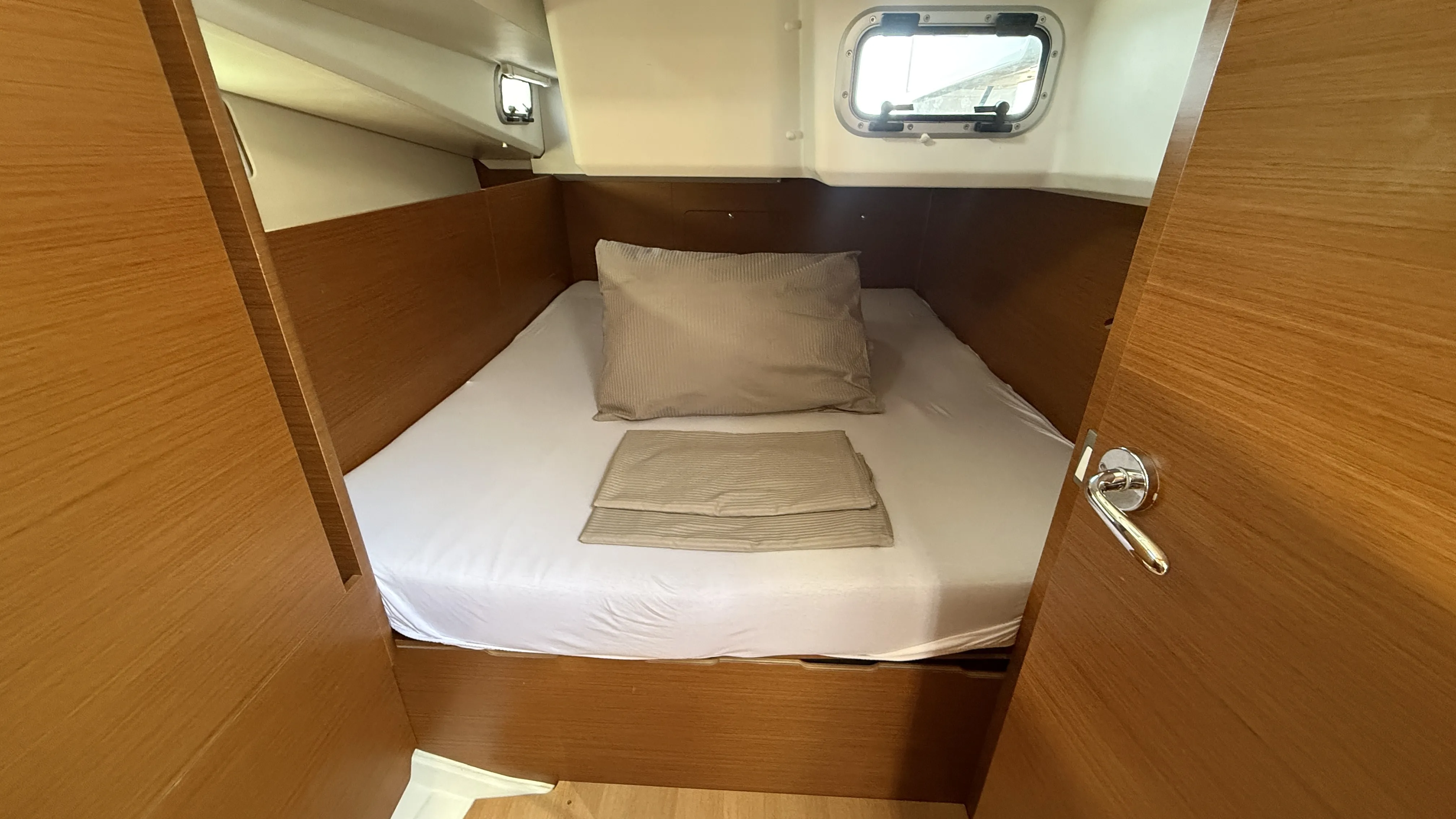 Sun Odyssey 440 LEONA — фотография яхты 19