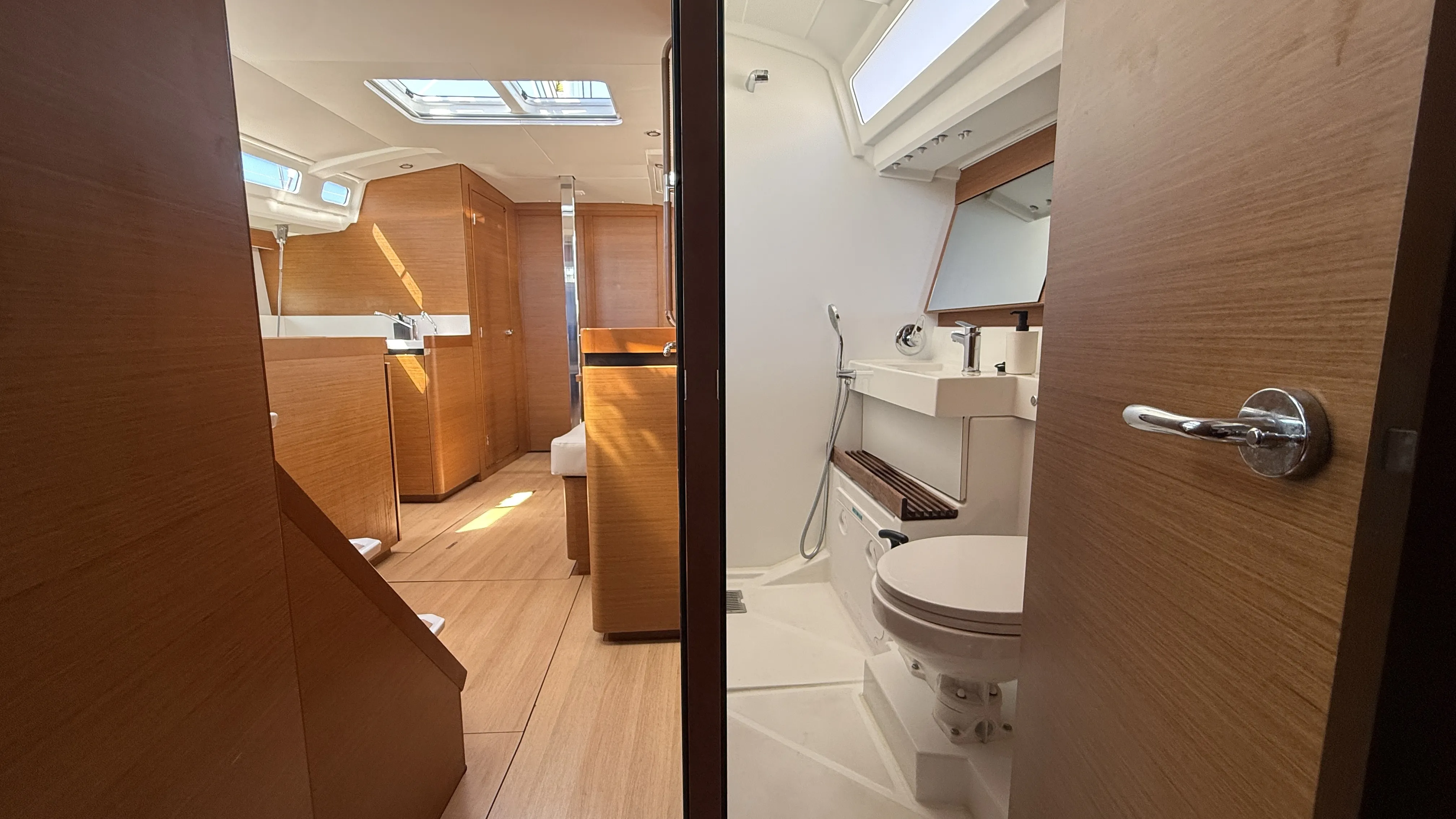 Sun Odyssey 440 LEONA — фотография яхты 12