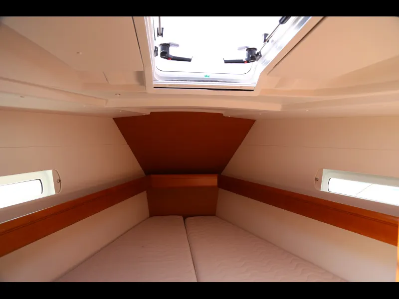 Sun Odyssey 419 Sicc — фотография яхты 5