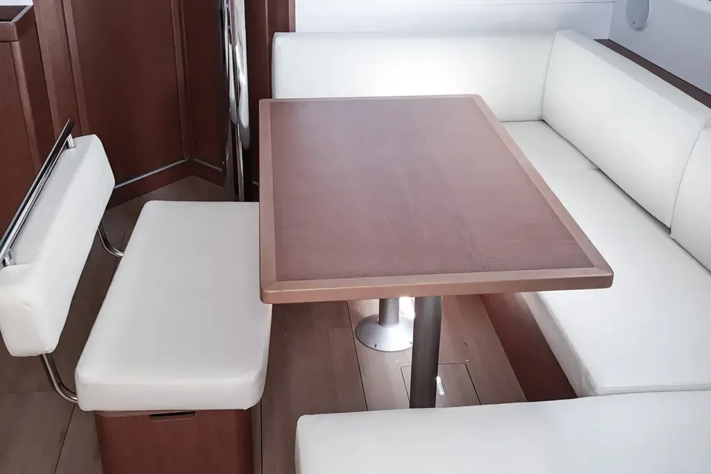Oceanis 45 Mambo 1 — yacht photo 20