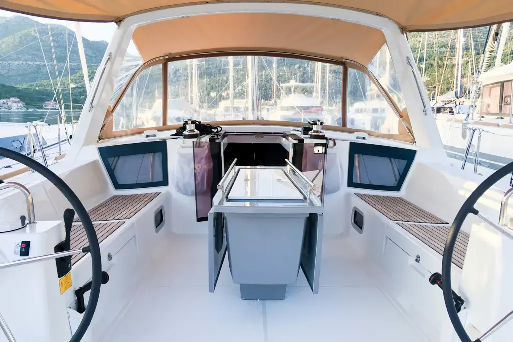 Oceanis 45 Mambo 1 — yacht photo 12