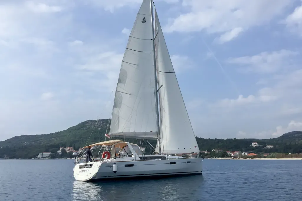 Oceanis 45 Mambo 1 — yacht photo 13