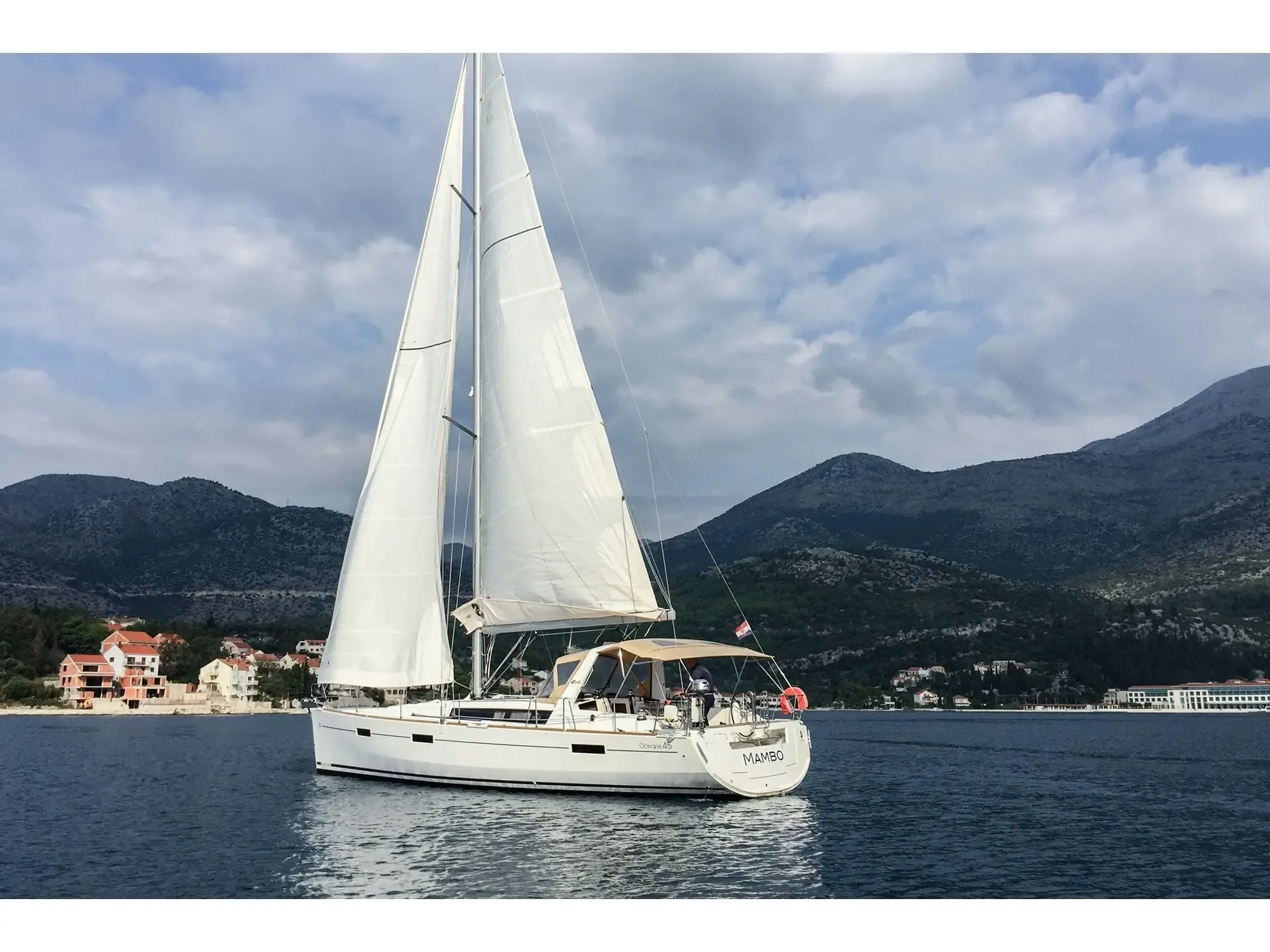 Oceanis 45 Mambo 1 — yacht photo 21