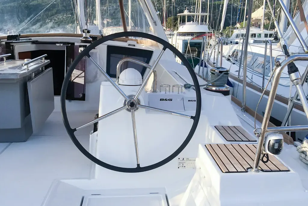 Oceanis 45 Soul — yacht photo 12