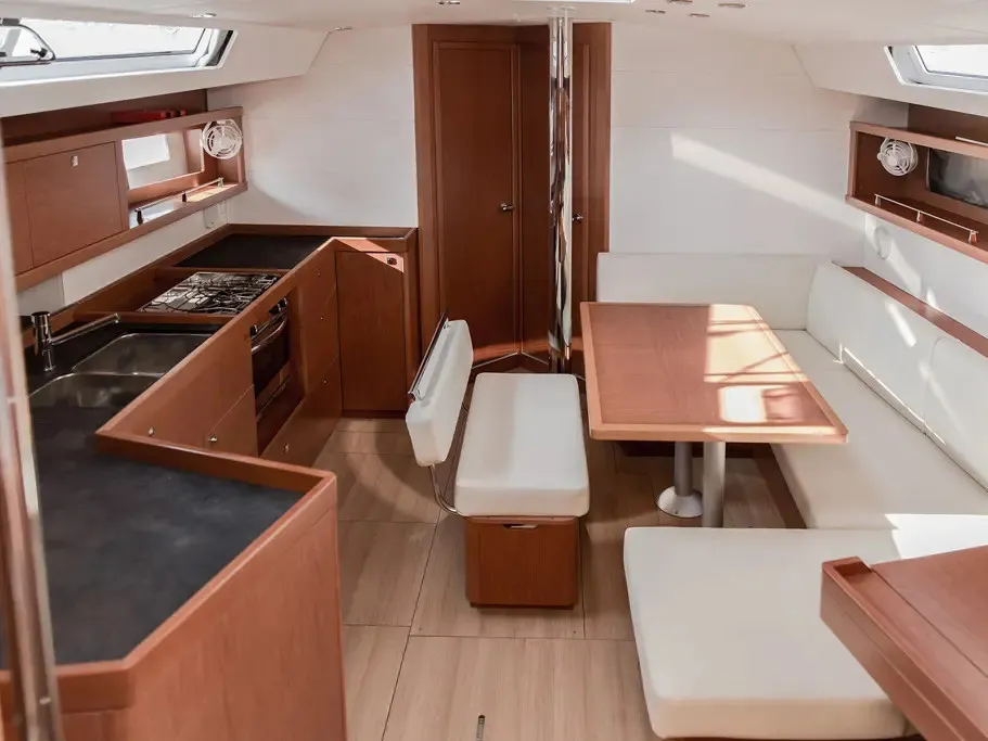 Oceanis 45 Soul — yacht photo 4