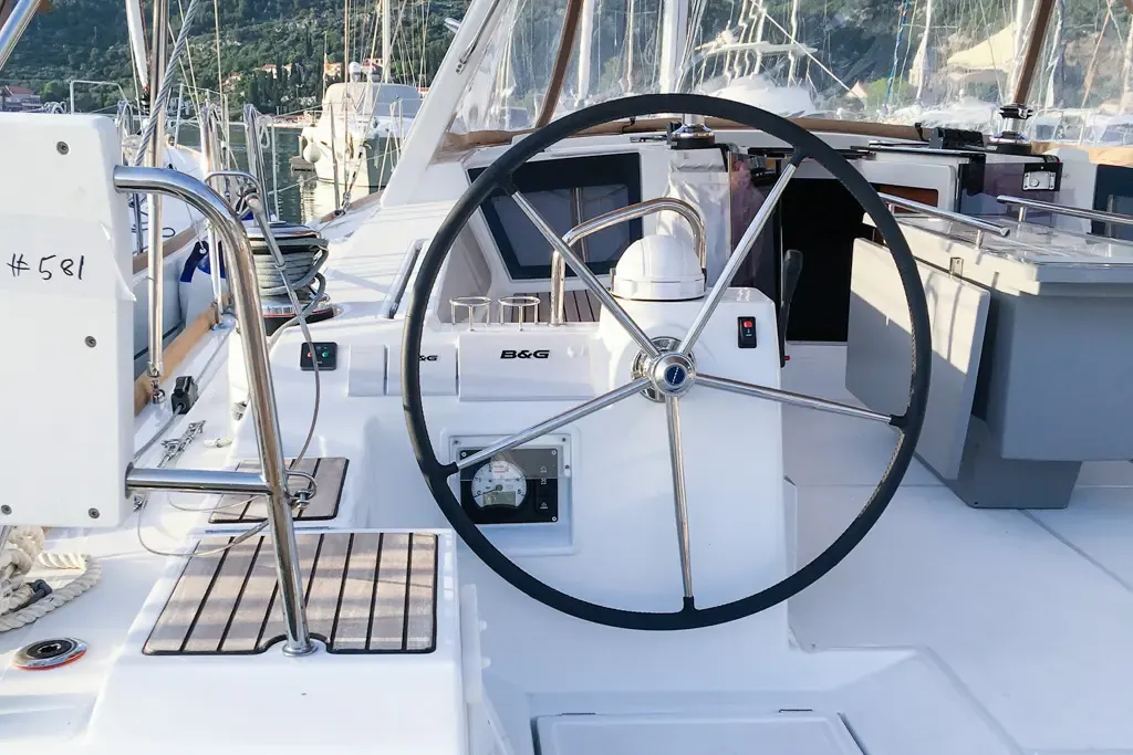 Oceanis 45 Soul — yacht photo 18