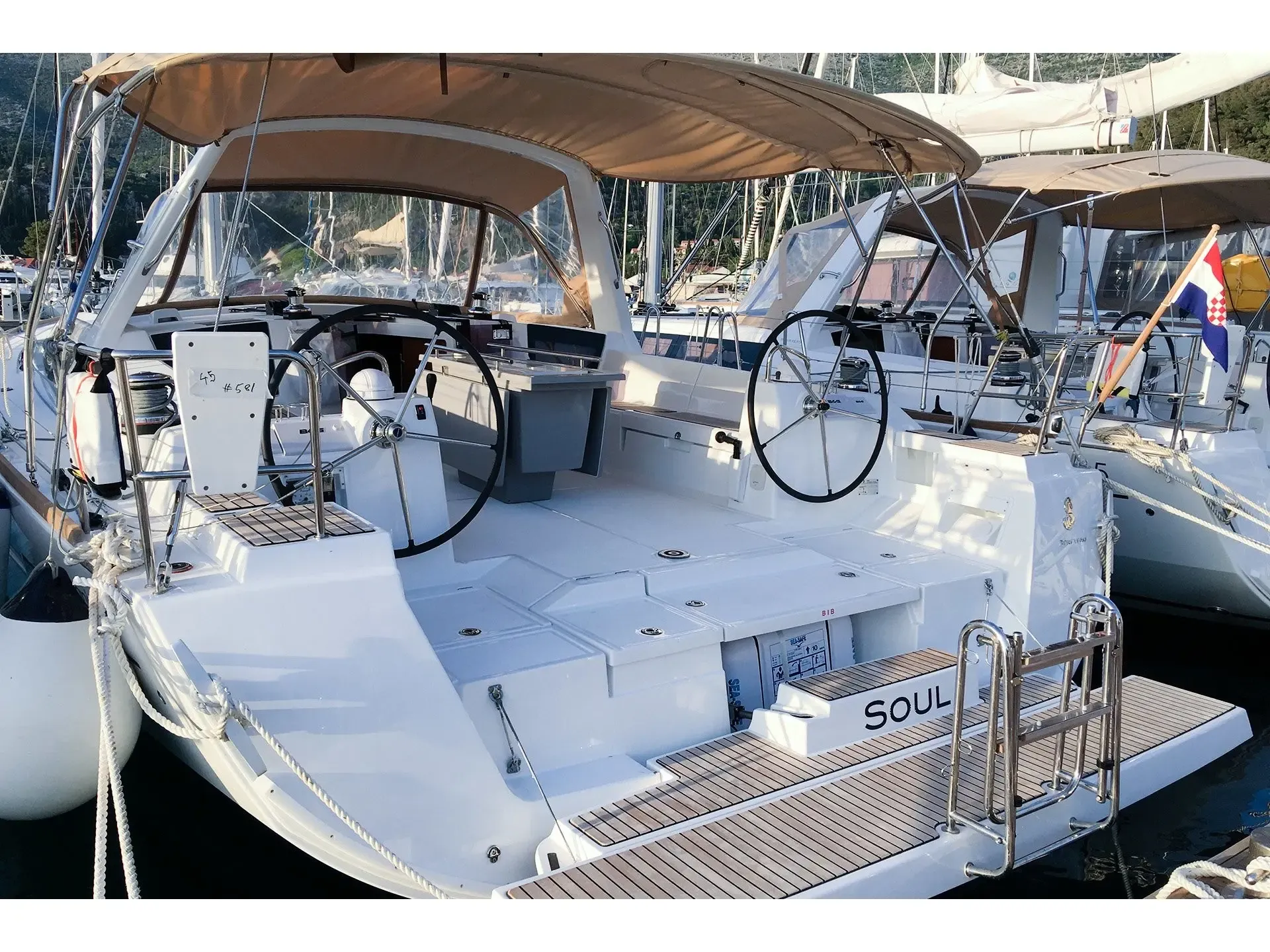 Oceanis 45 Soul — yacht photo 16