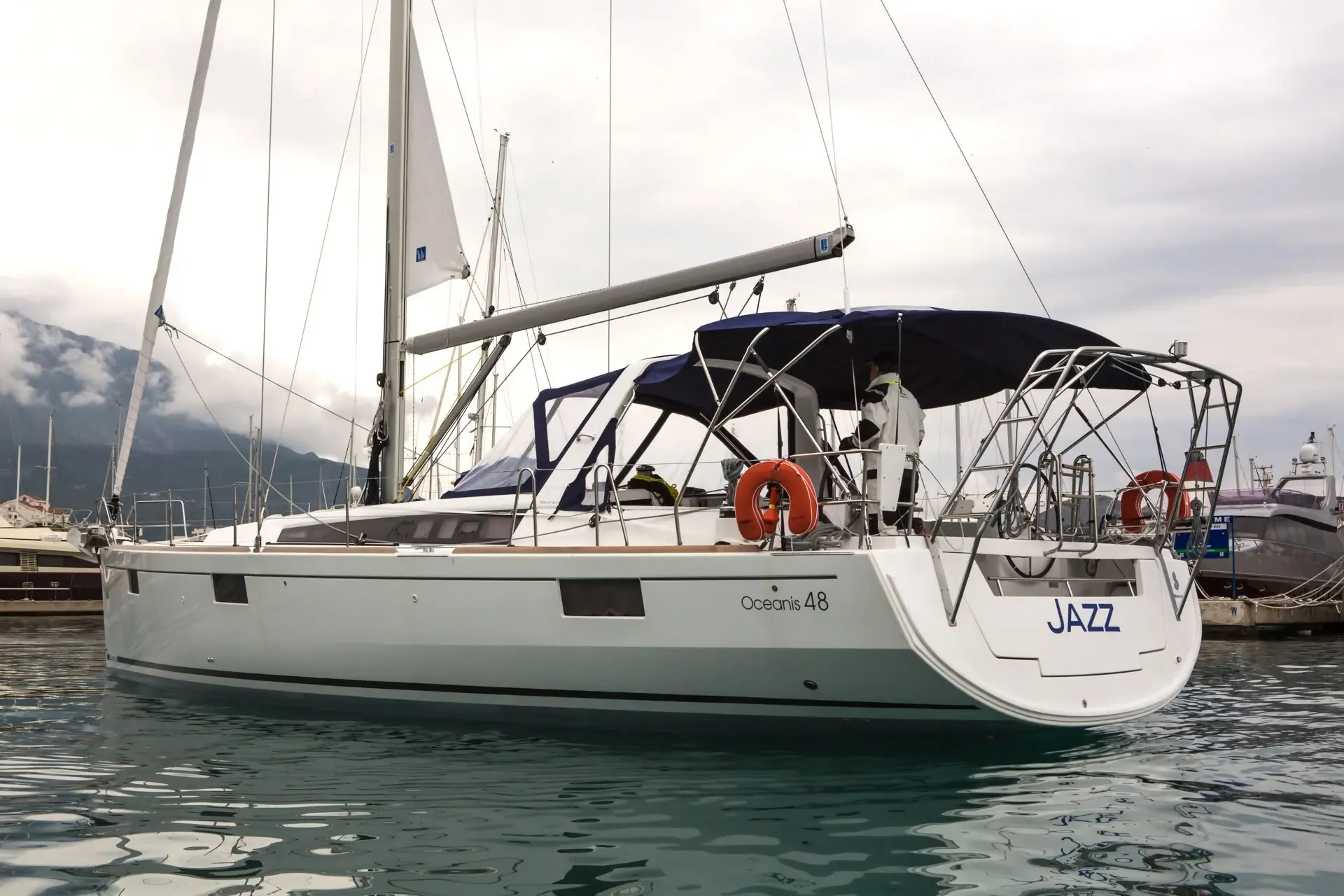 Oceanis 48 Jazz — yacht photo 12