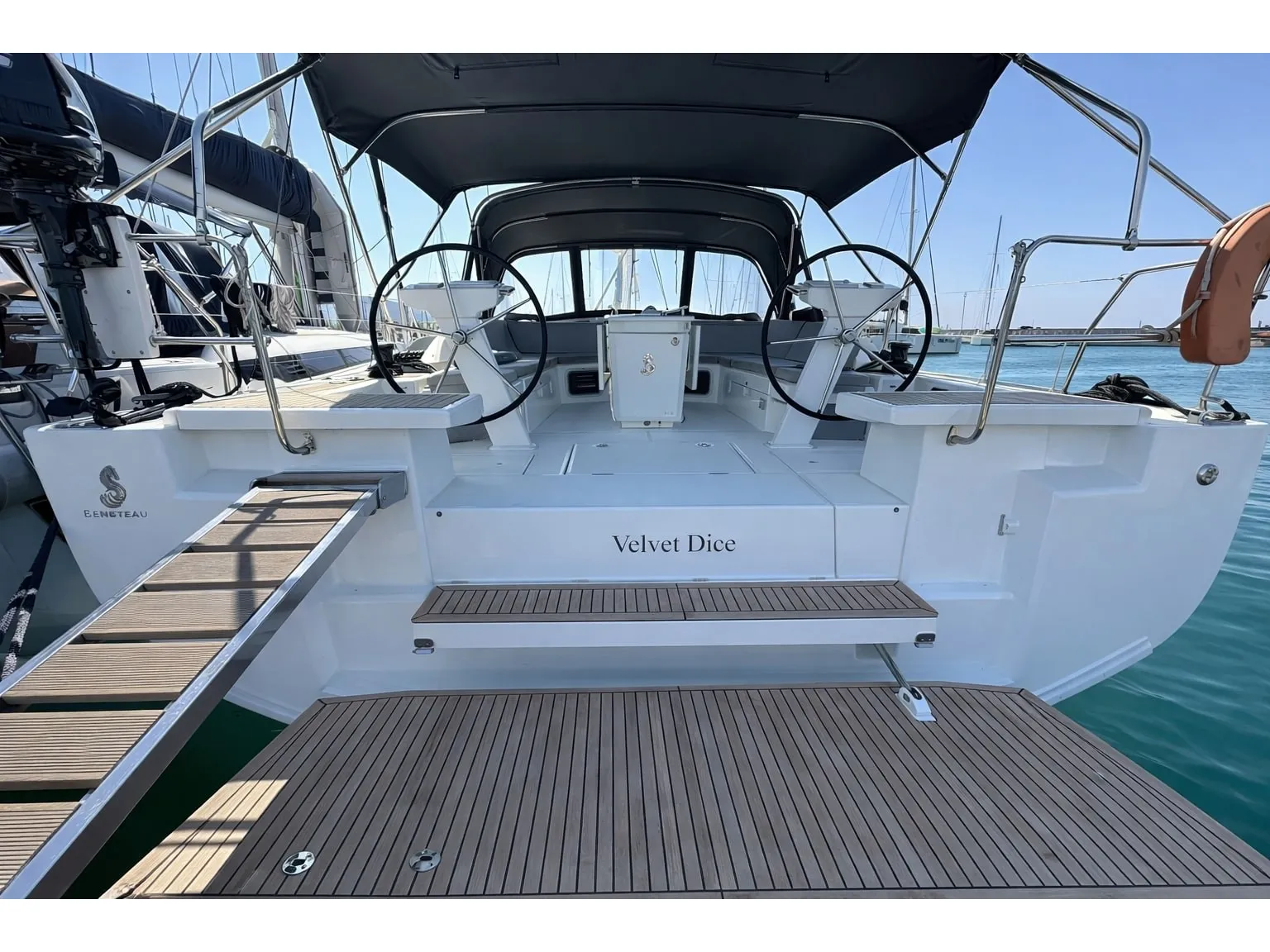 Oceanis 51.1 Velvet Dice — foto dello yacht n. 2