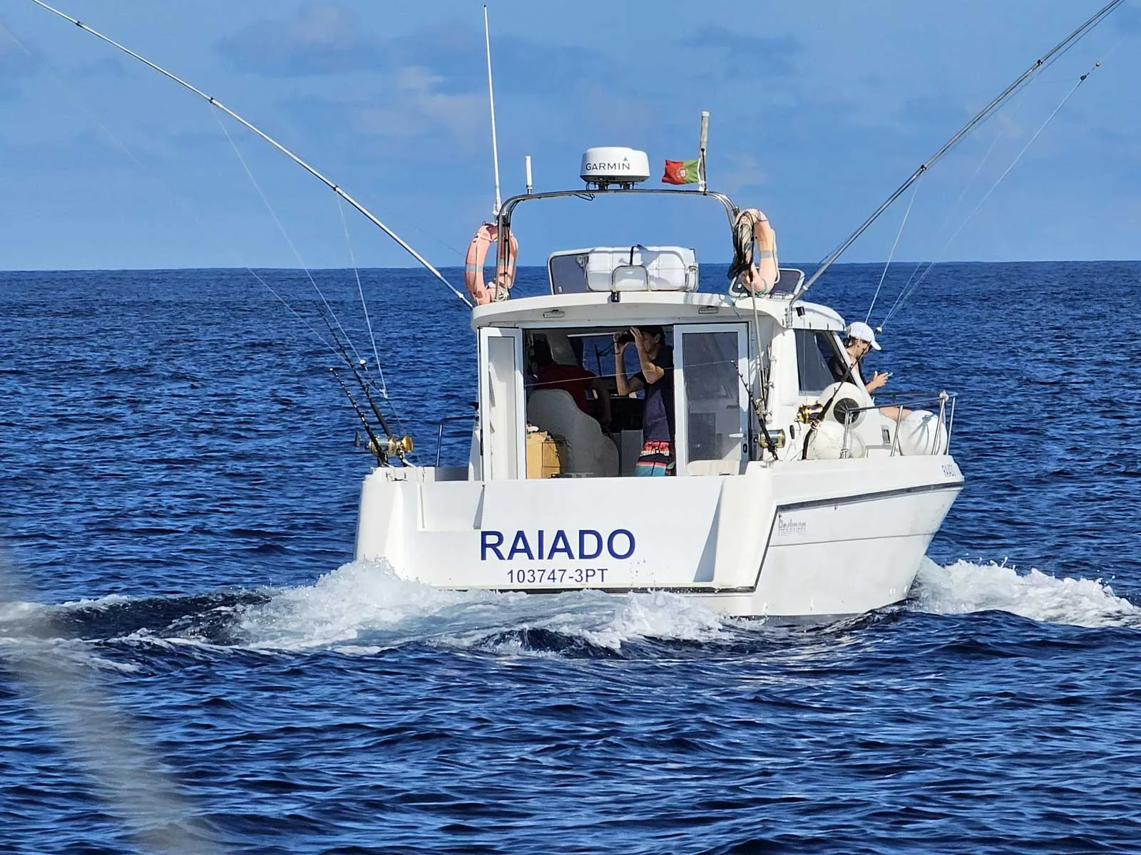 Rodman 900 Fly Raiado — jahtikuva 2