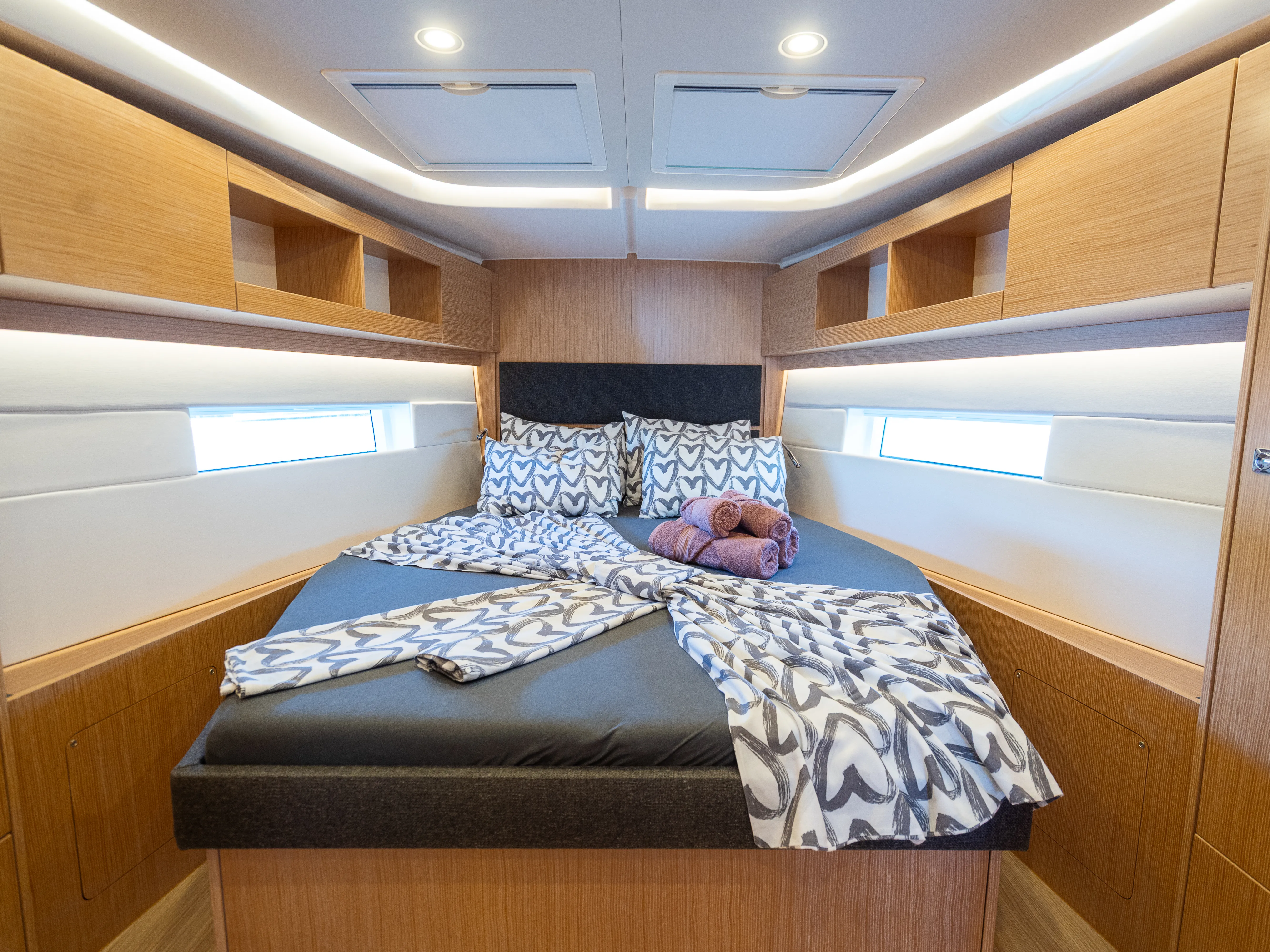 Bavaria C45 Style Aria — фотография яхты 7