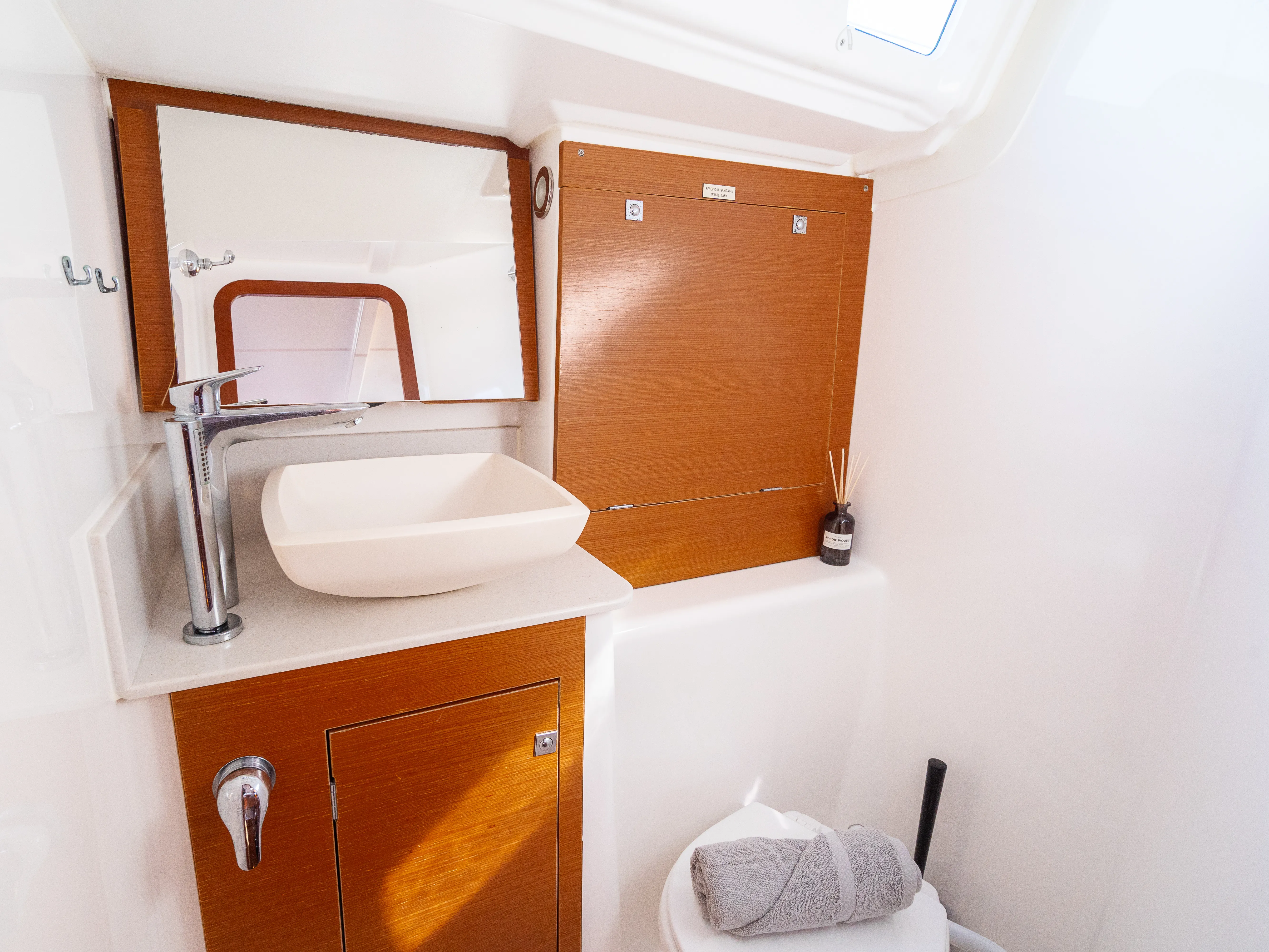 Dufour 360 Grand Large Draco — foto dello yacht n. 7