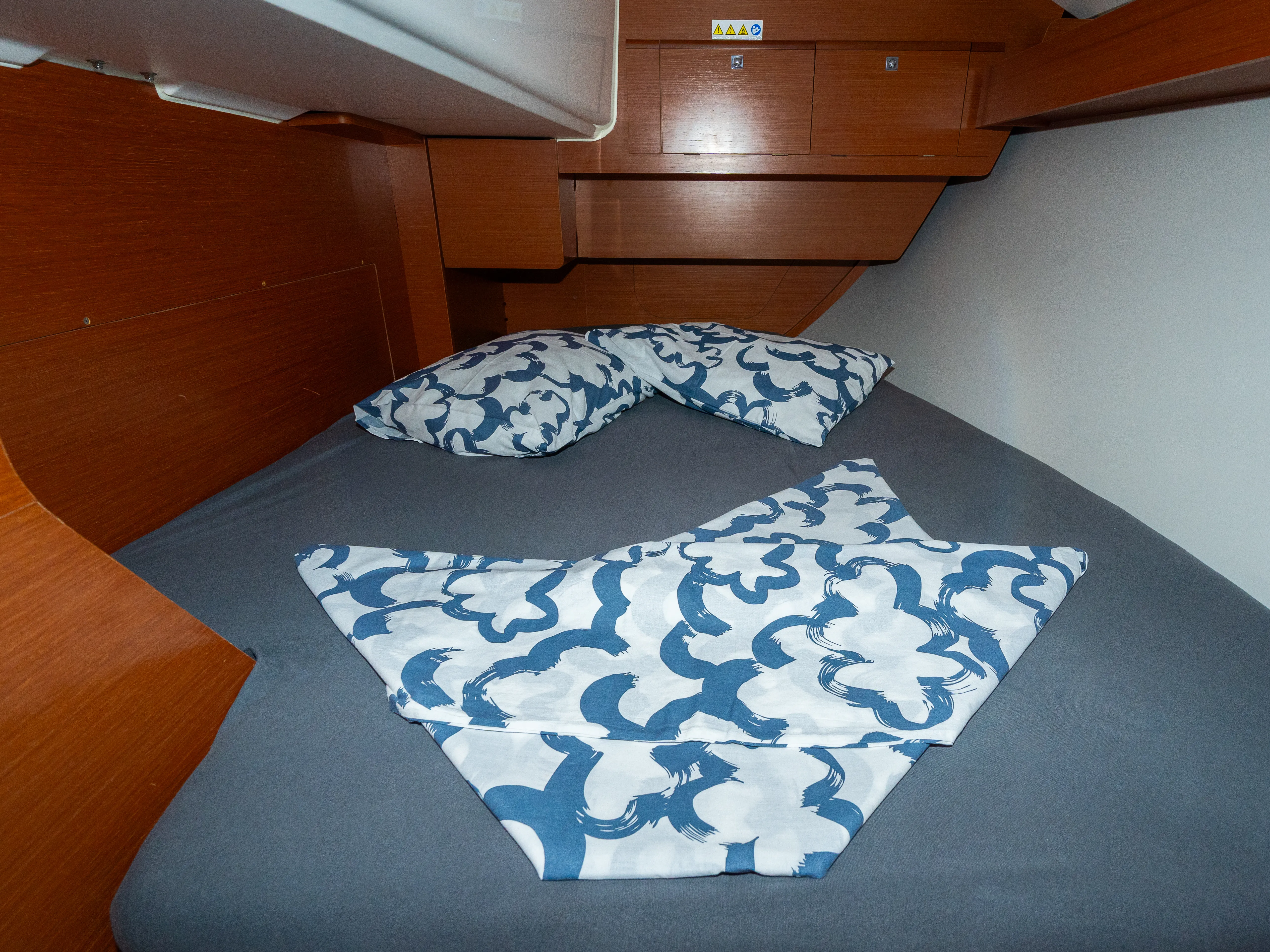 Dufour 360 Grand Large Draco — foto dello yacht n. 10
