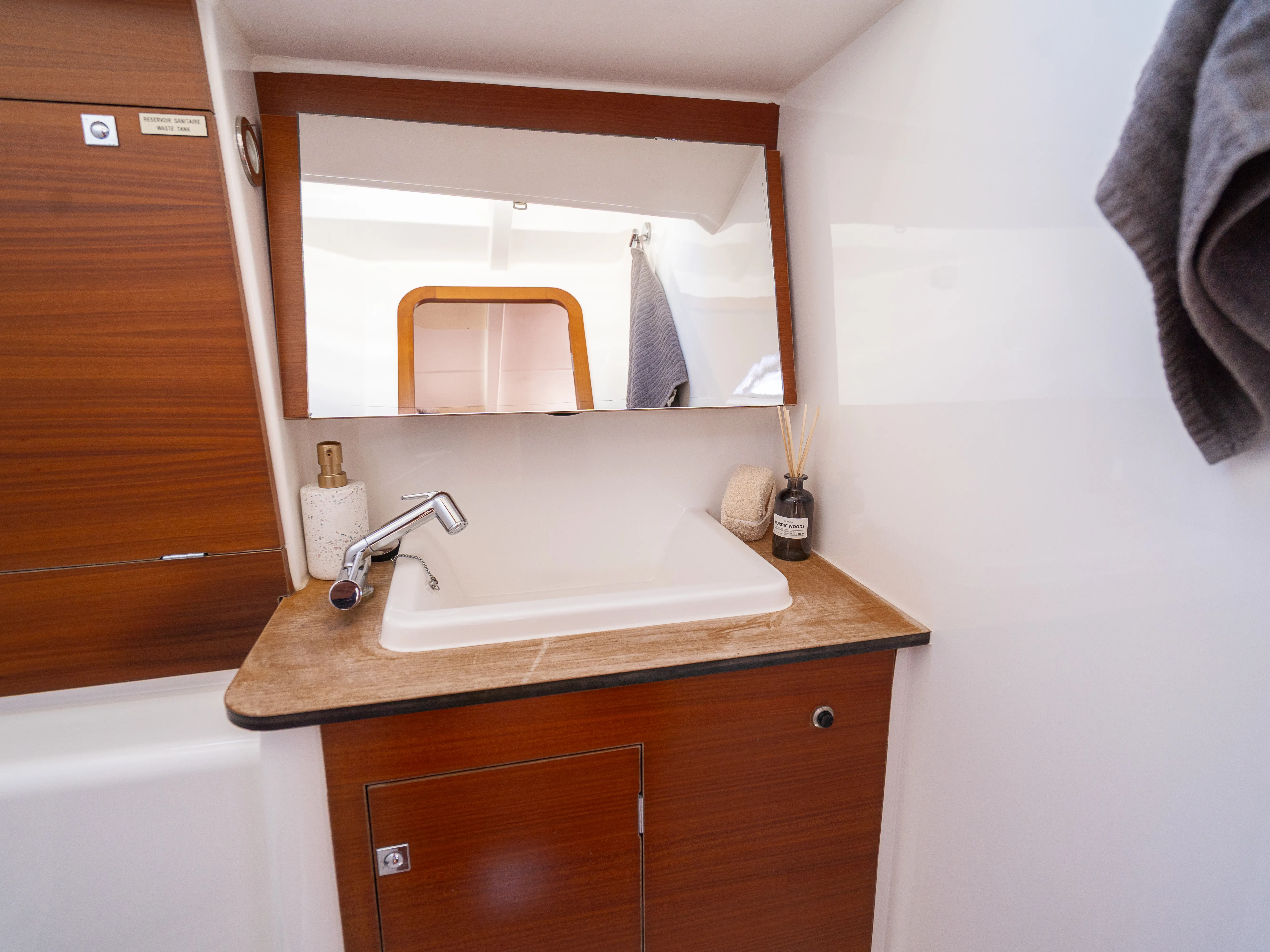 Dufour 382 Grand Large Cetus — фотография яхты 10