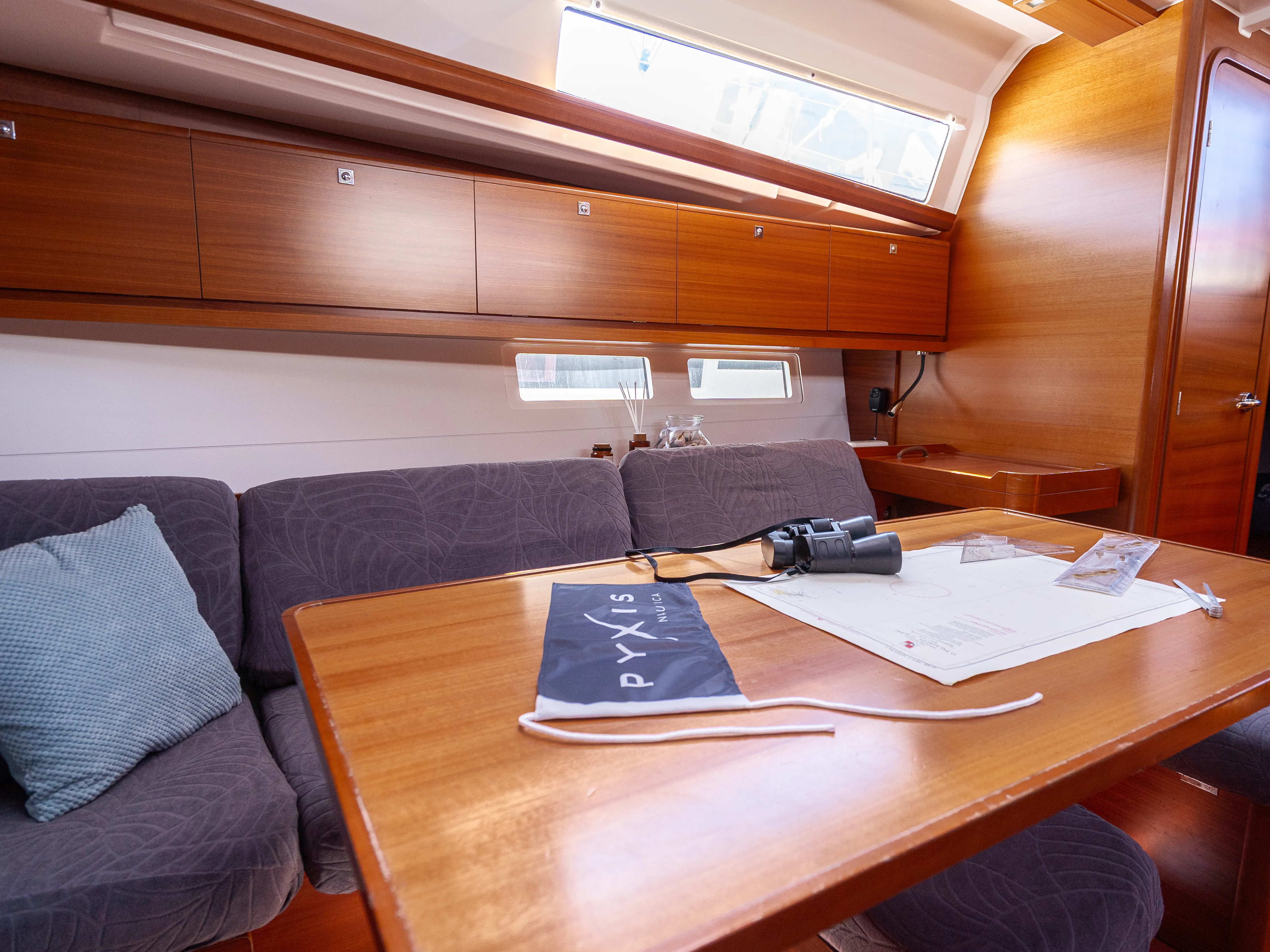 Dufour 382 Grand Large Cetus — фотография яхты 5