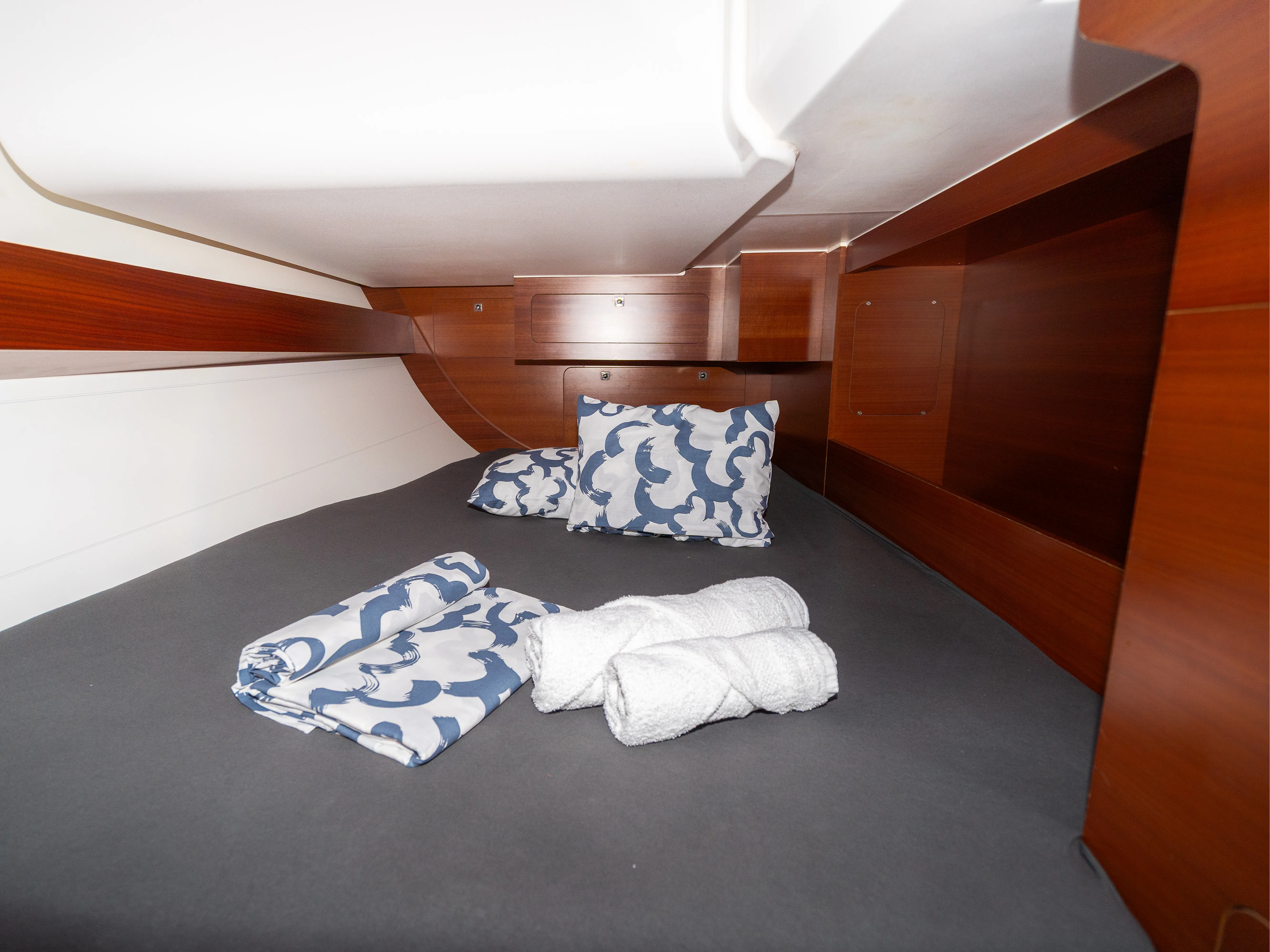 Dufour 382 Grand Large Cetus — фотография яхты 11