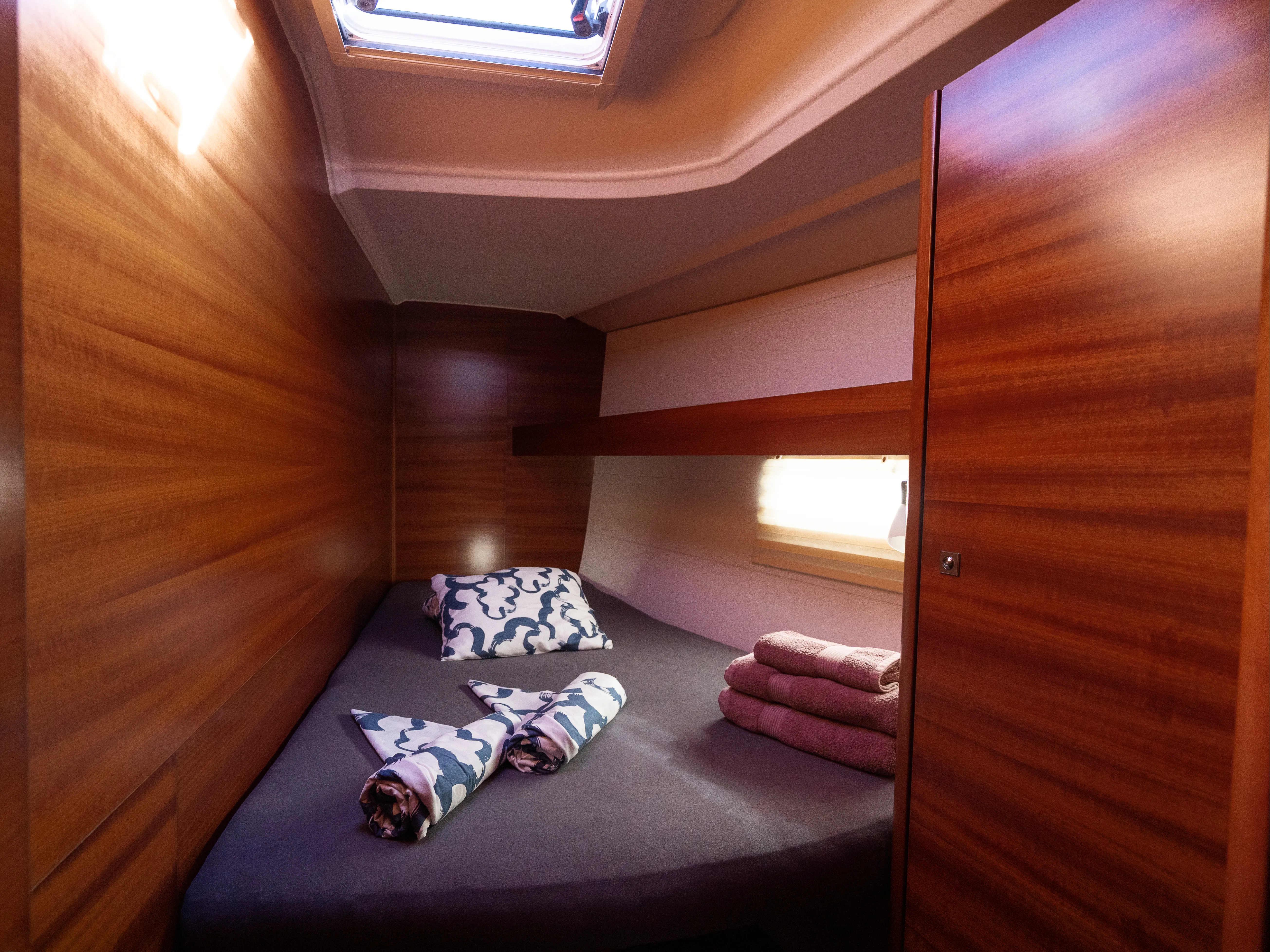 Dufour 460 Grand Large Cygnus — фотография яхты 35