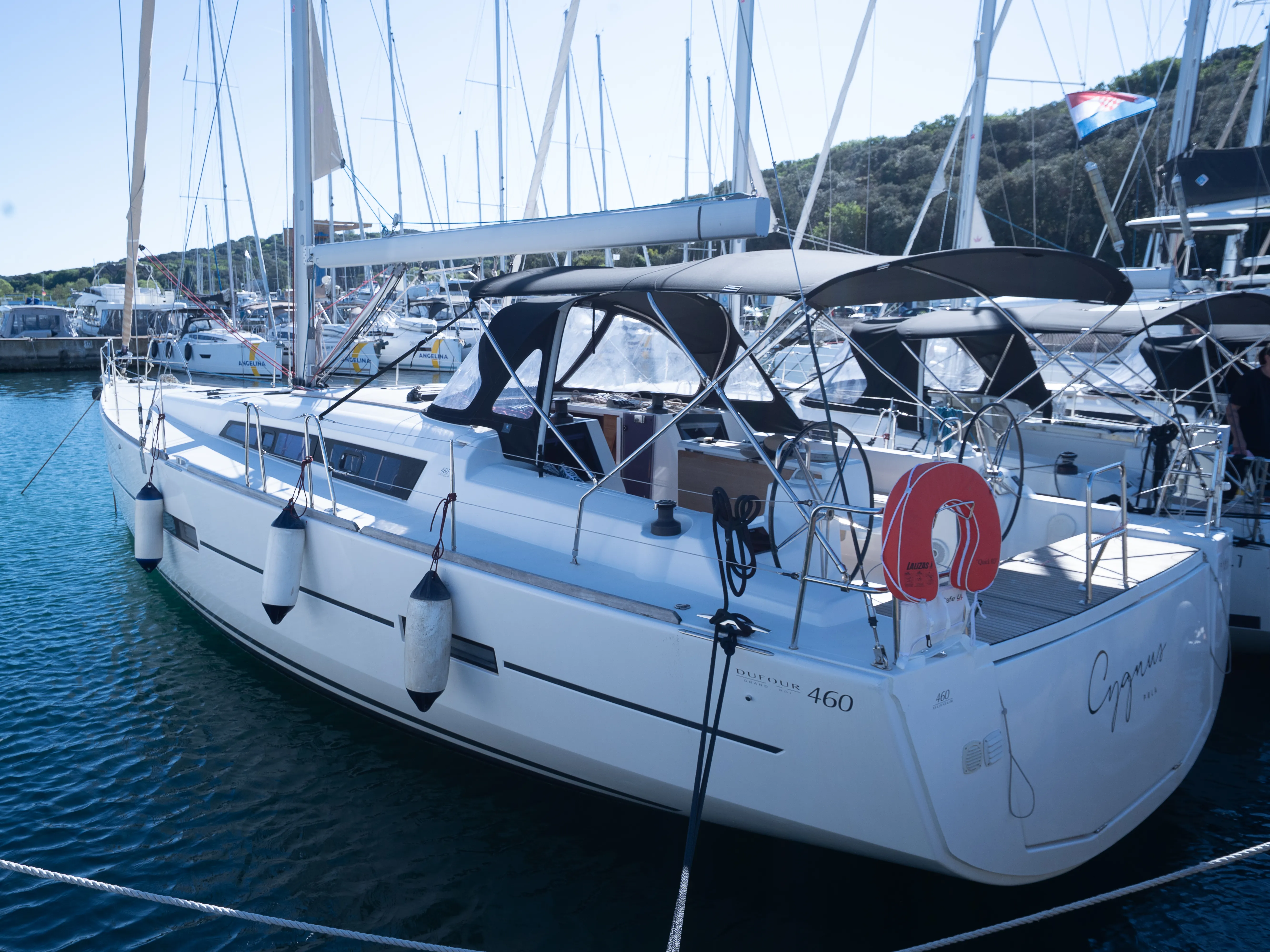 Dufour 460 Grand Large Cygnus — фотография яхты 10