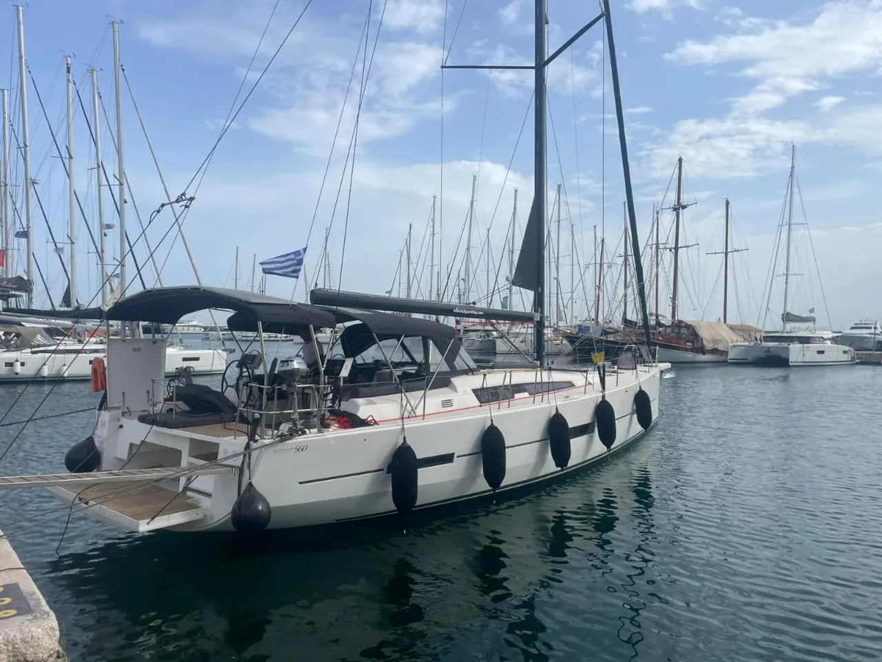 Dufour Yachts Dufour 560 Captain Leo — jahtikuva 1