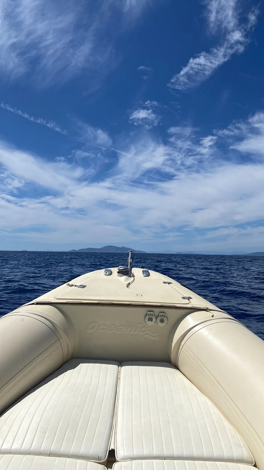 Oceanic 660 Alia — fotografia jachty 2