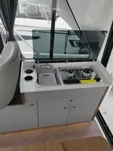 Antares 9 OB Antonia — foto dello yacht n. 11