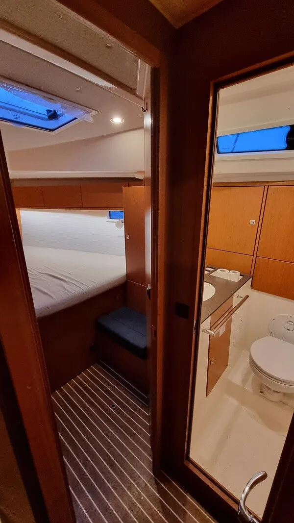 Bavaria 46 Wajra — yacht photo 3