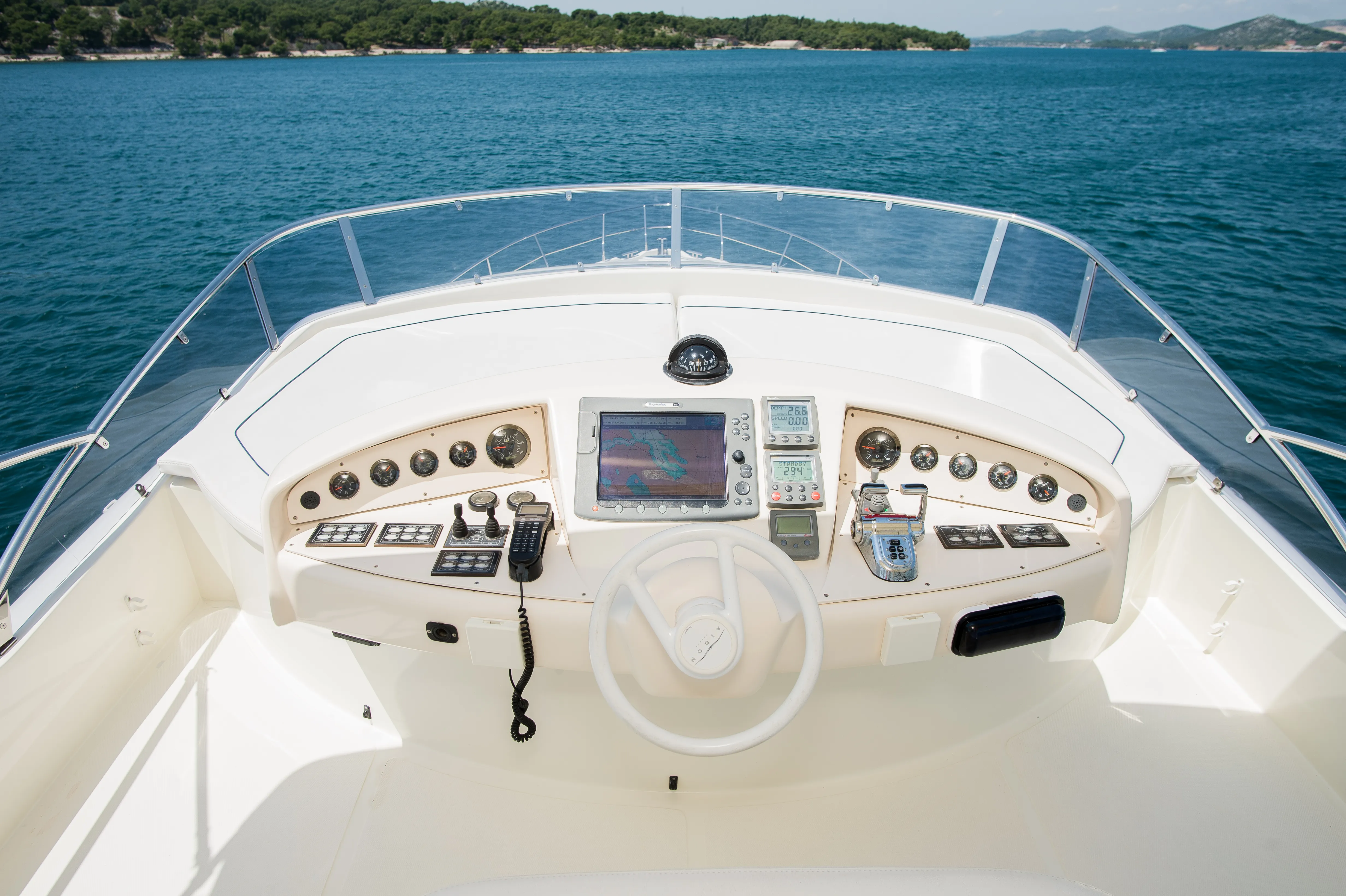Aicon 56 Senza Parole — yacht photo 25