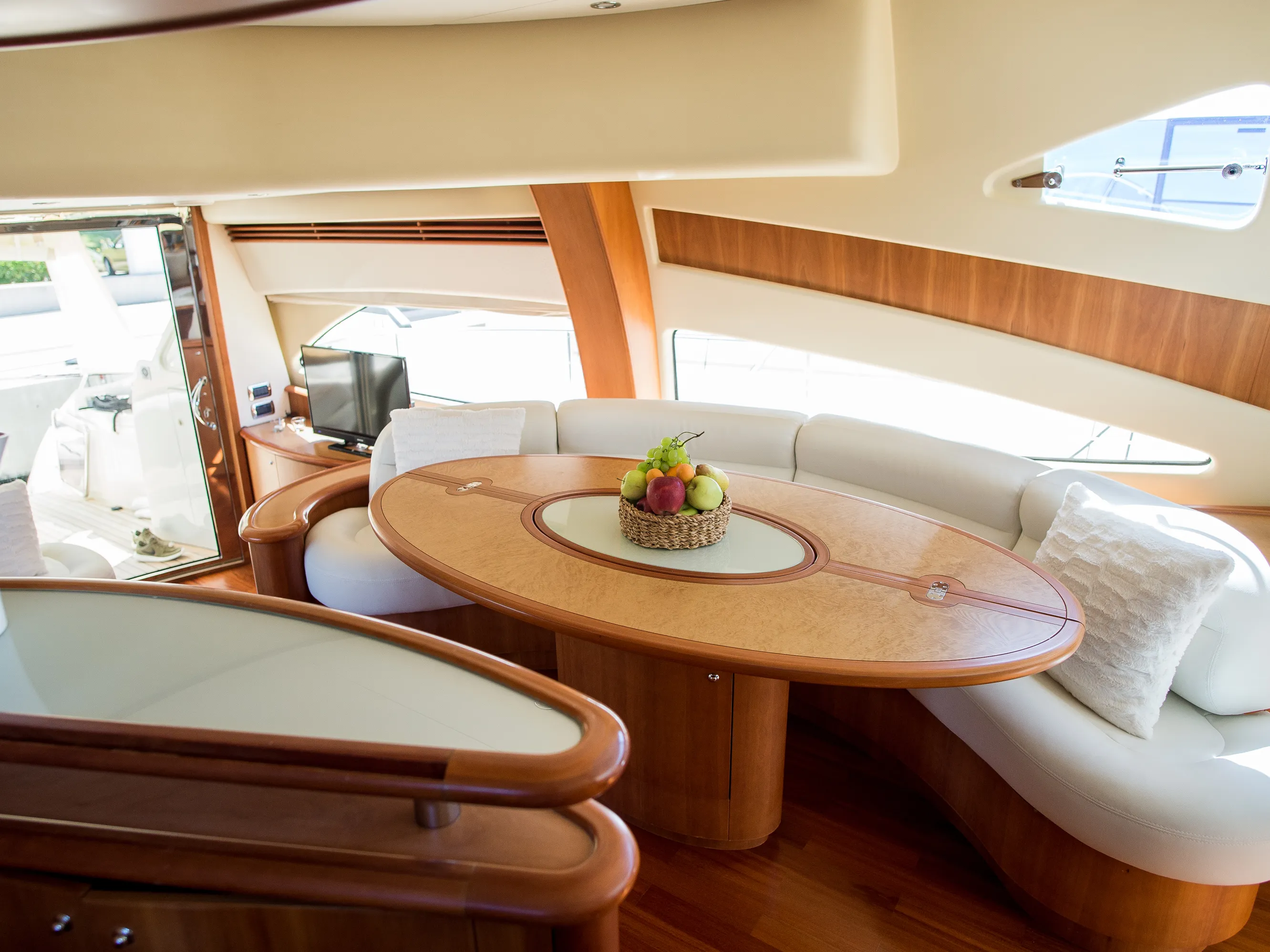Aicon 56 Senza Parole — yacht photo 21
