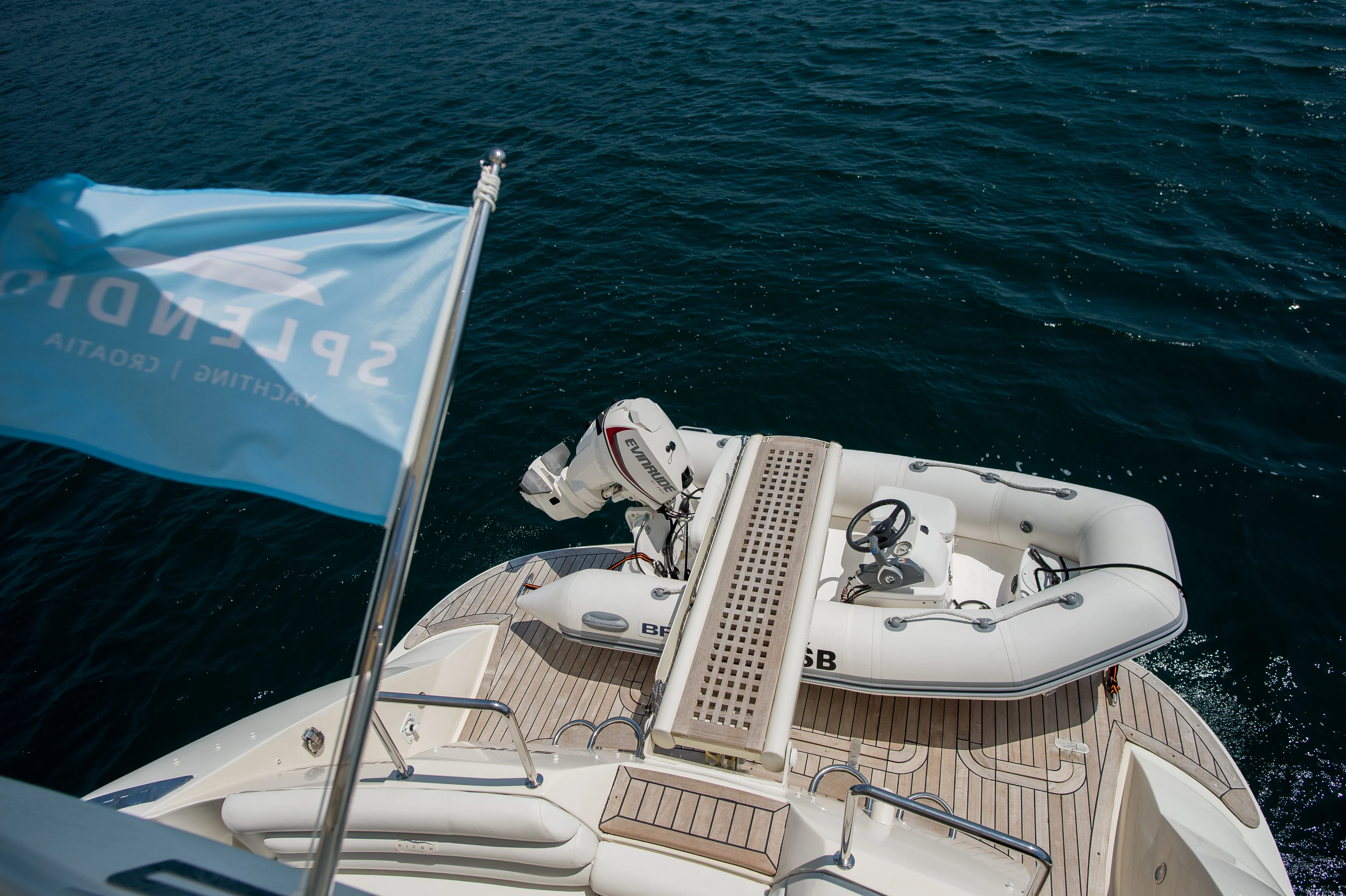 Aicon 56 Senza Parole — yacht photo 2