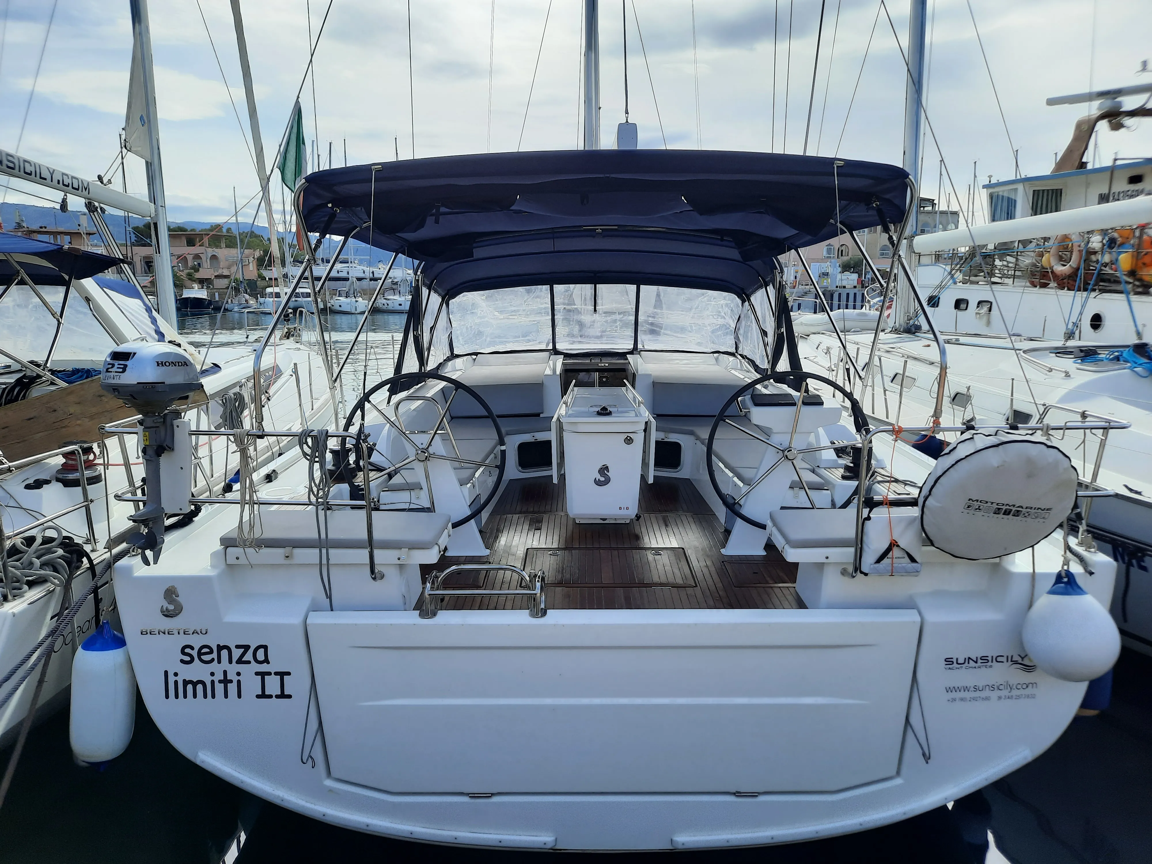 Oceanis 51.1 Senza Limiti II — фотография яхты 4