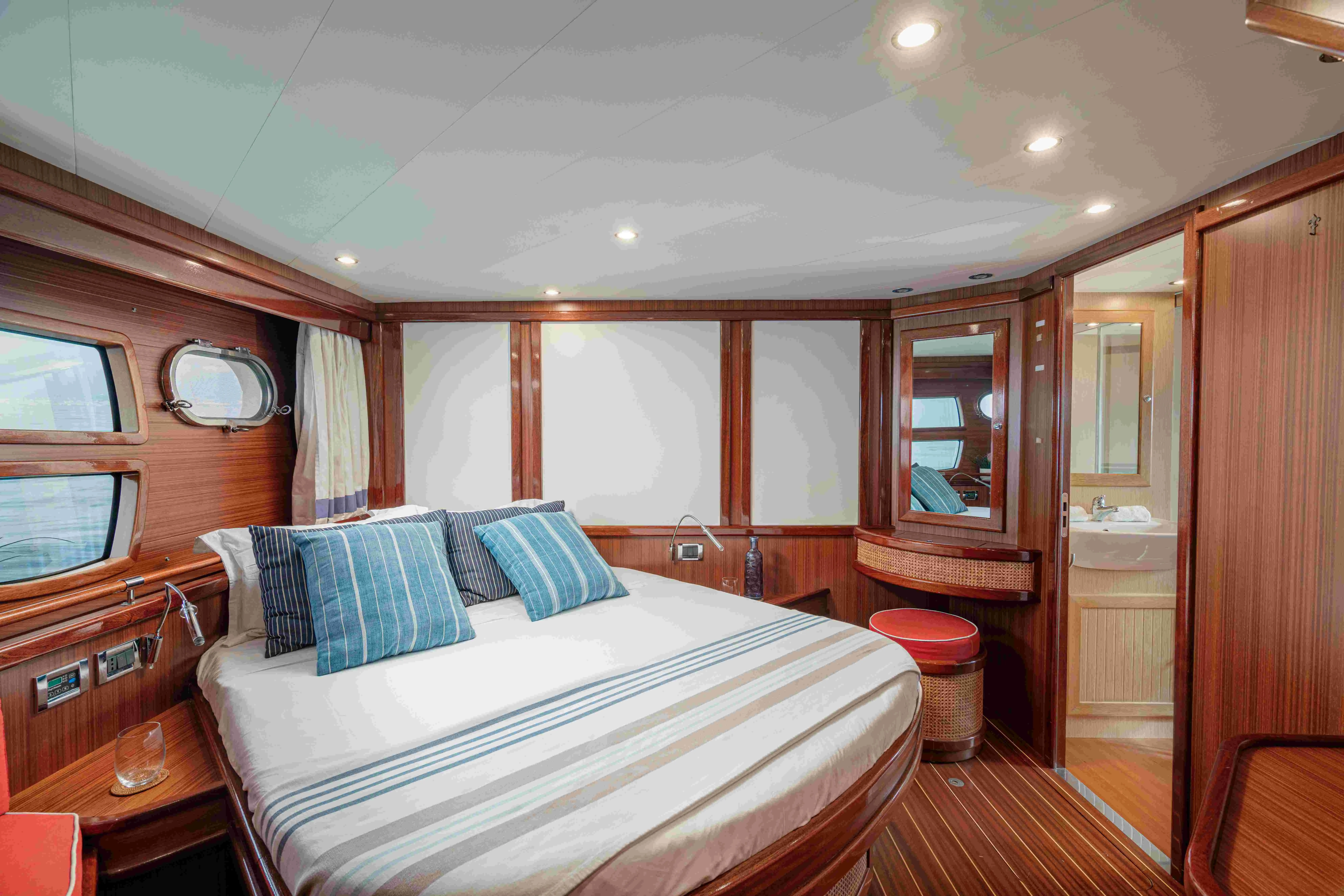 Apreamare 60 Magistra — yacht photo 4